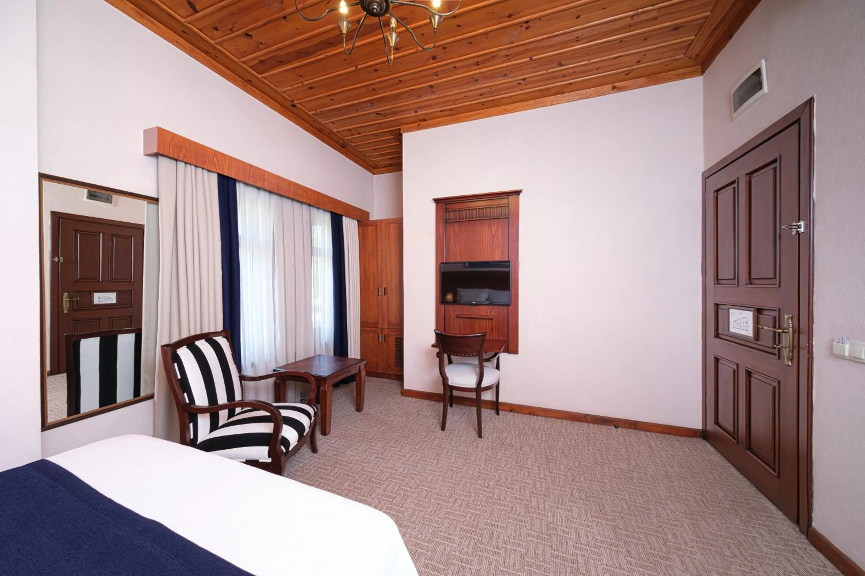 Bed in Hotel Bosnali