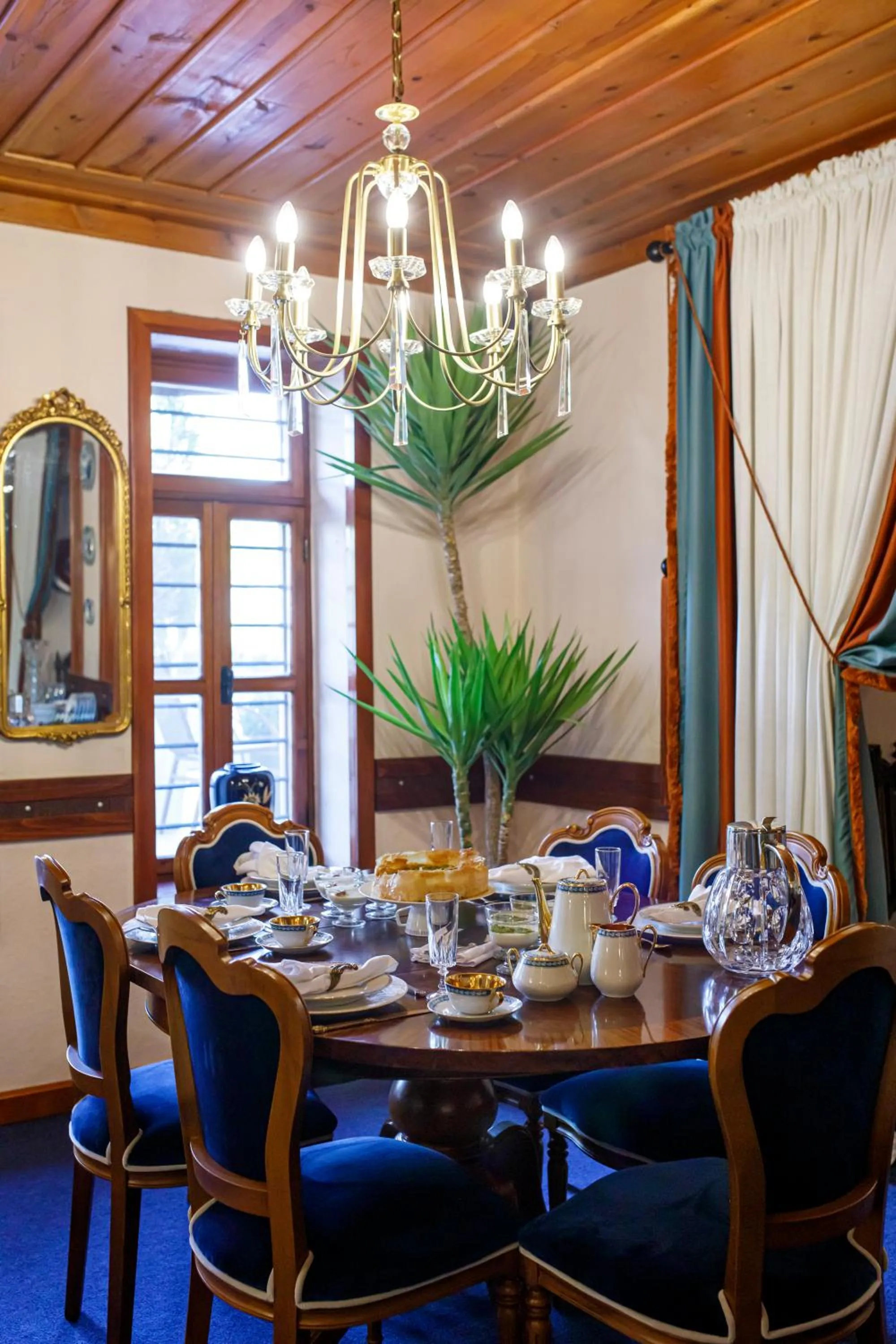 Food and drinks in Hotel Bosnali