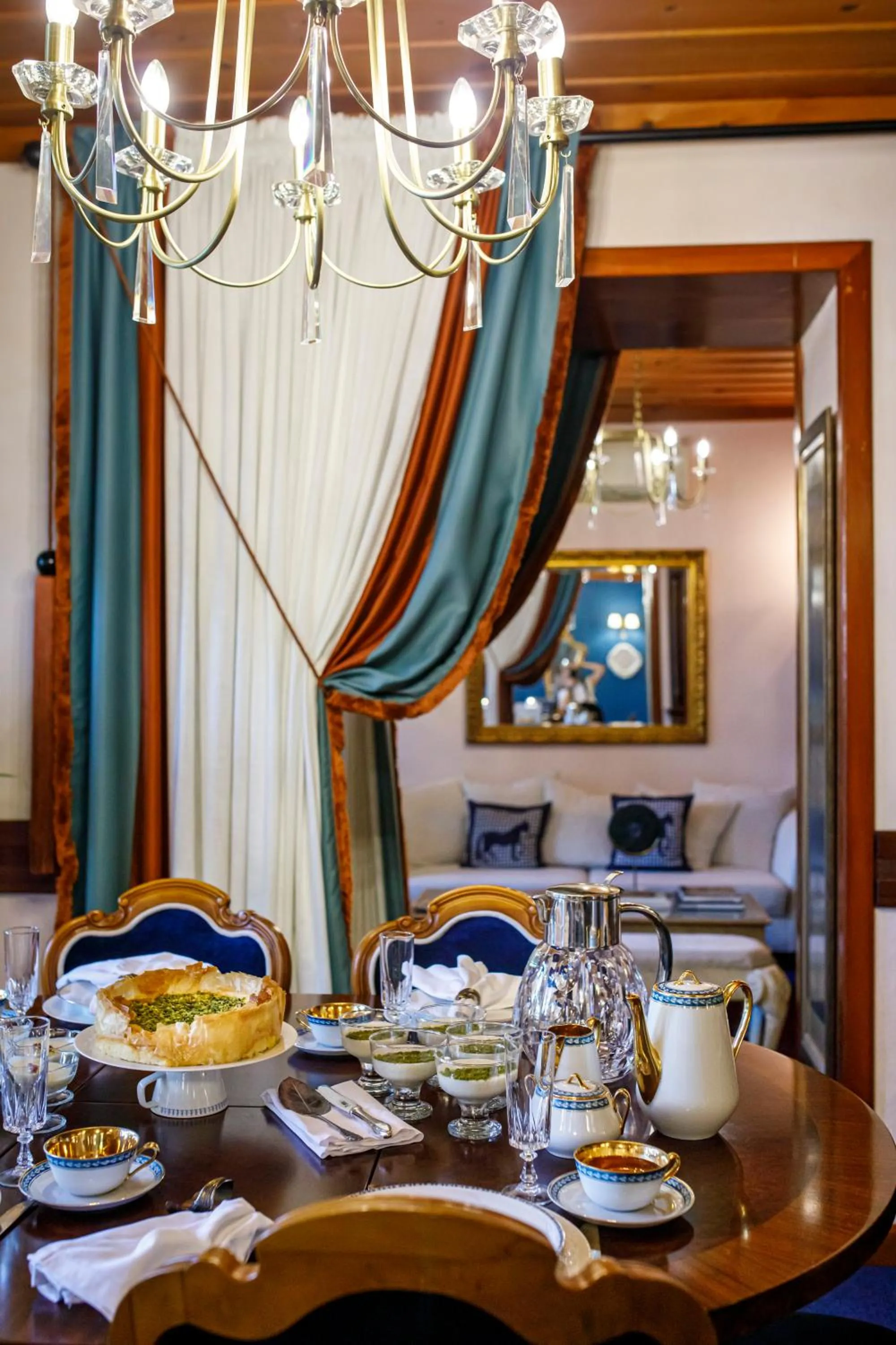 Seating area in Hotel Bosnali