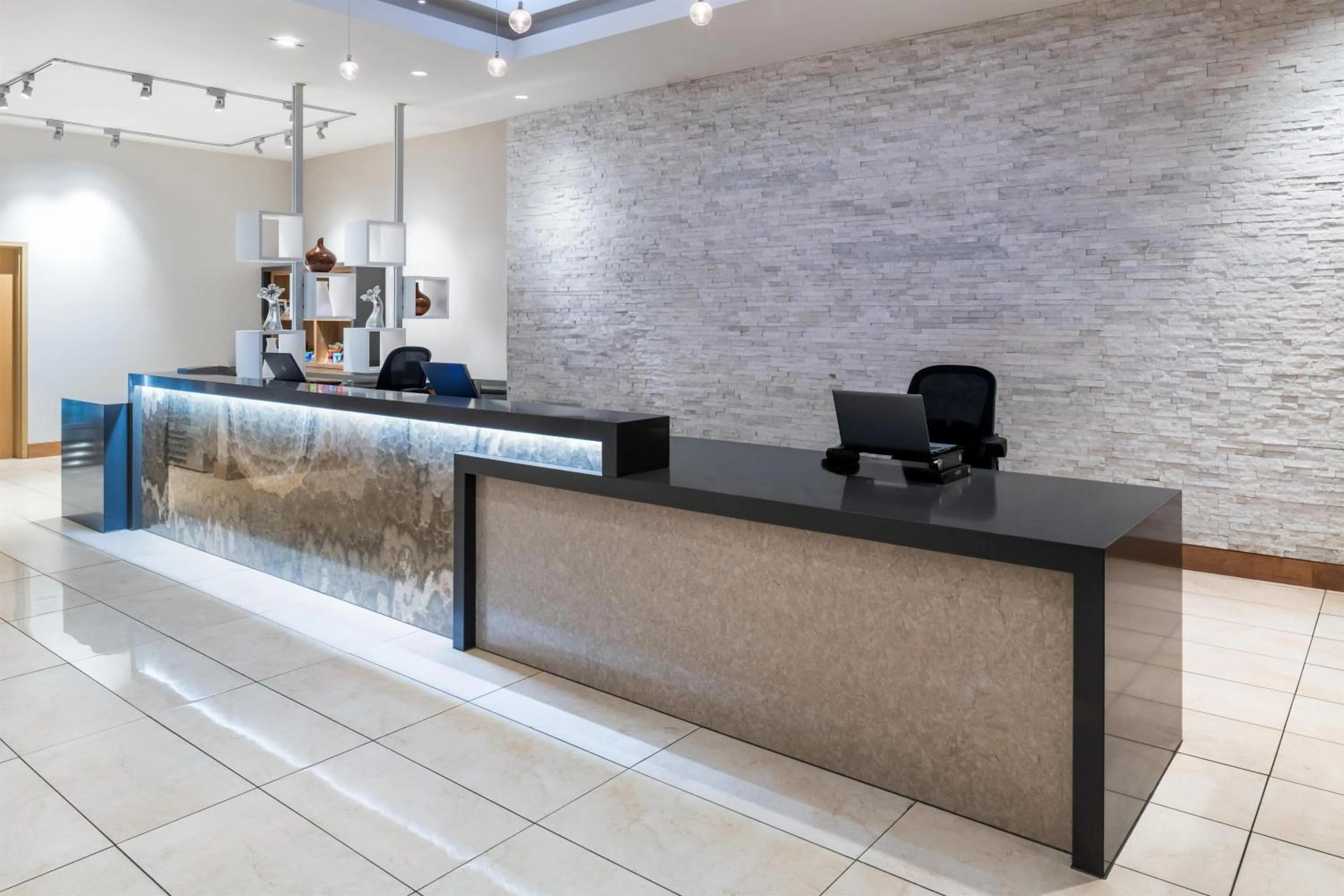 Lobby or reception in Hyatt House at Anaheim Resort/Convention Center