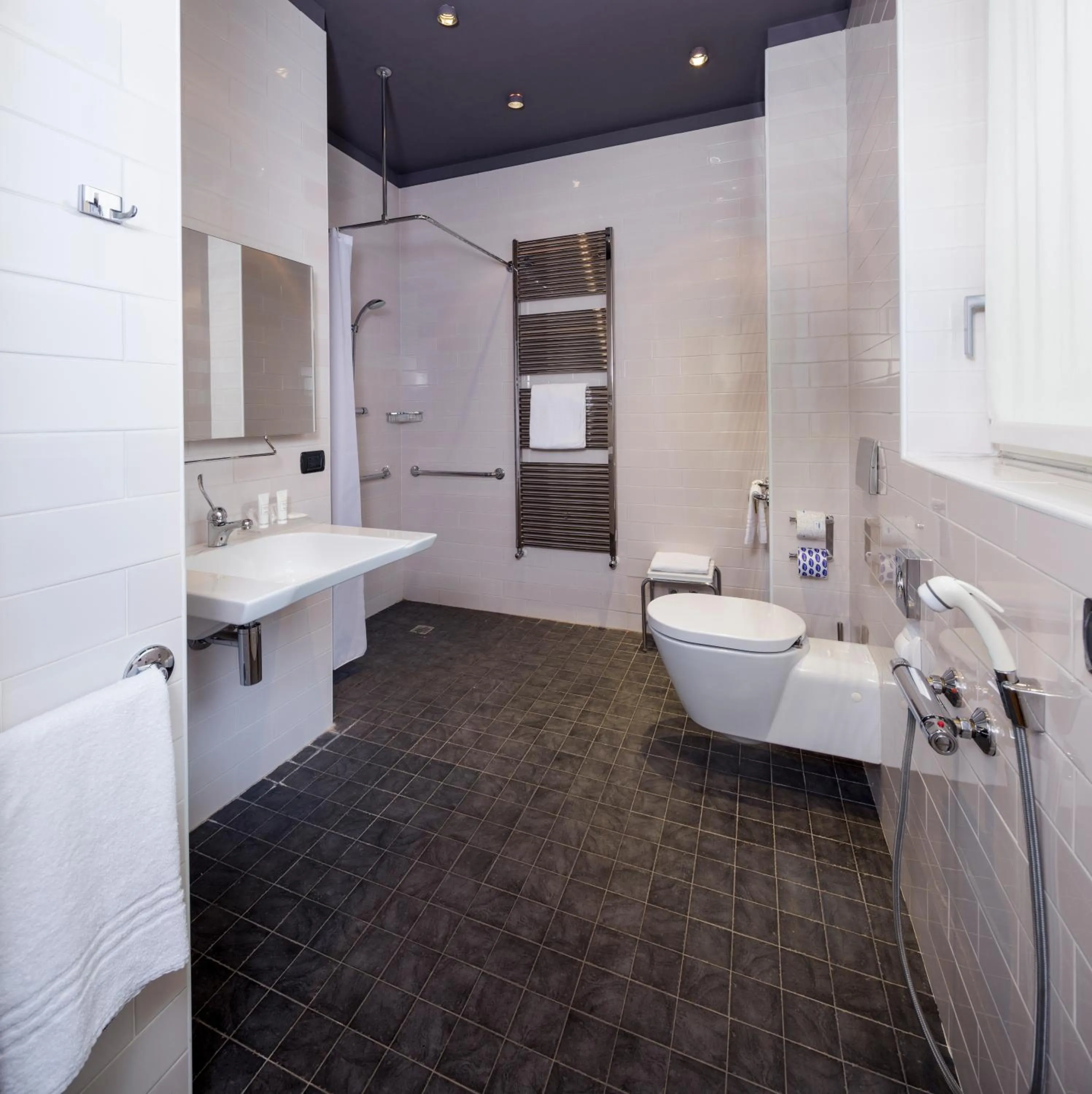 Bathroom in Best Western Falck Village Milano Sesto