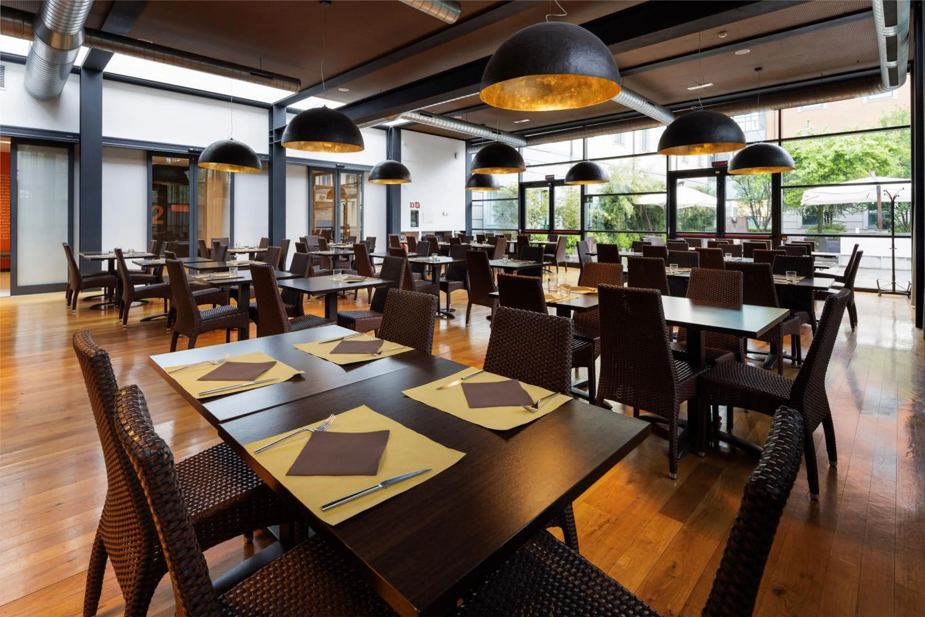 Restaurant/places to eat in Best Western Falck Village Milano Sesto