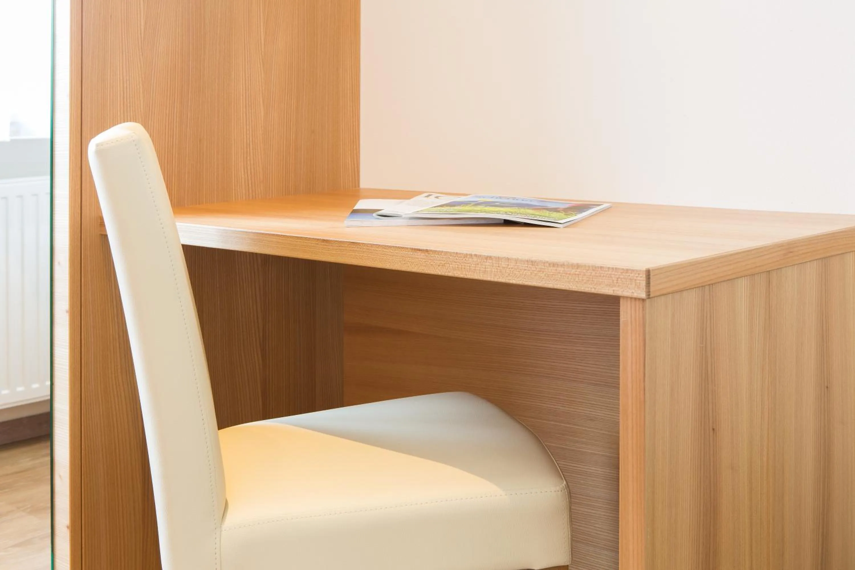 Decorative detail in Astor Hotel