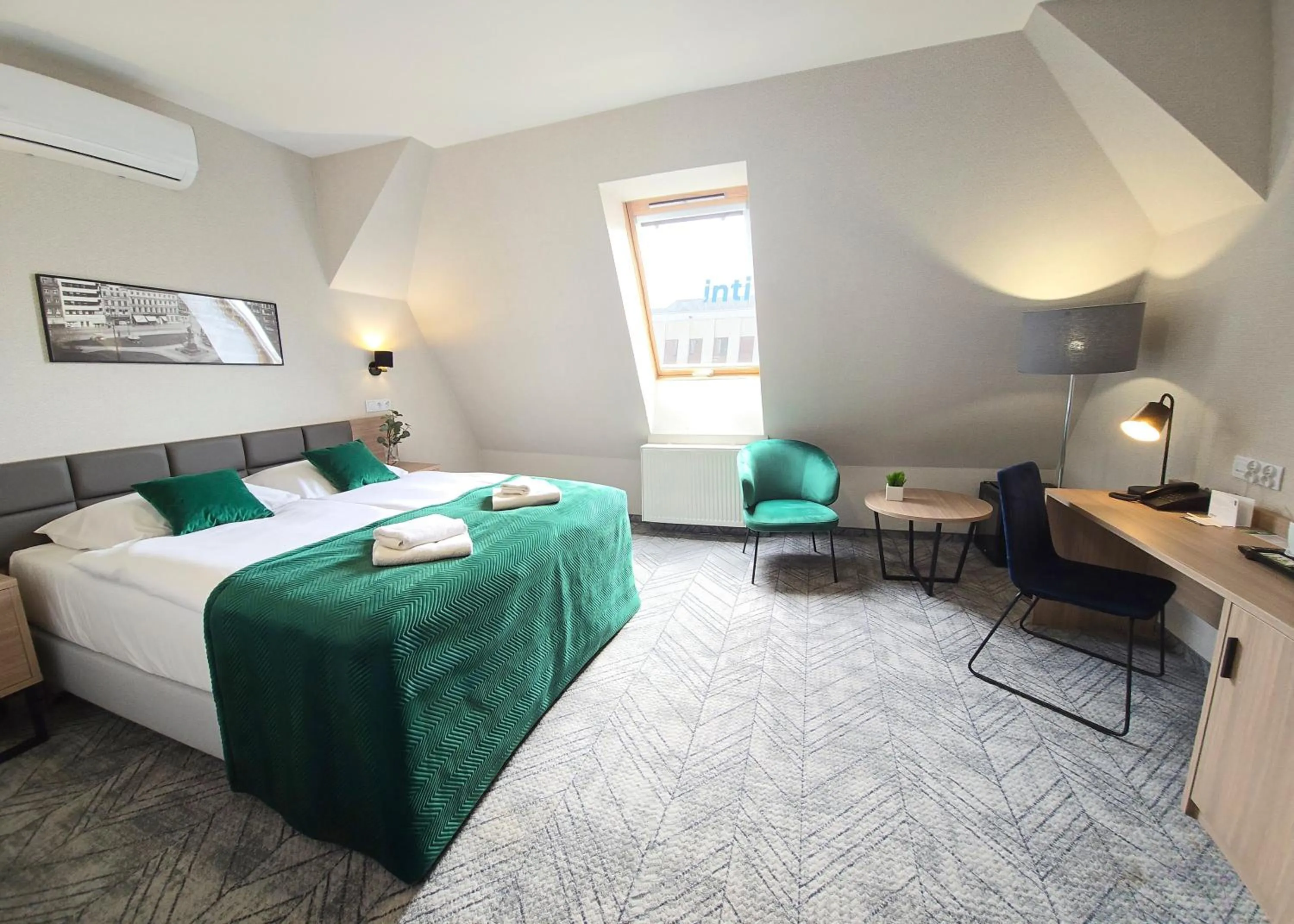 Bed in Hotel Polonia Centrum