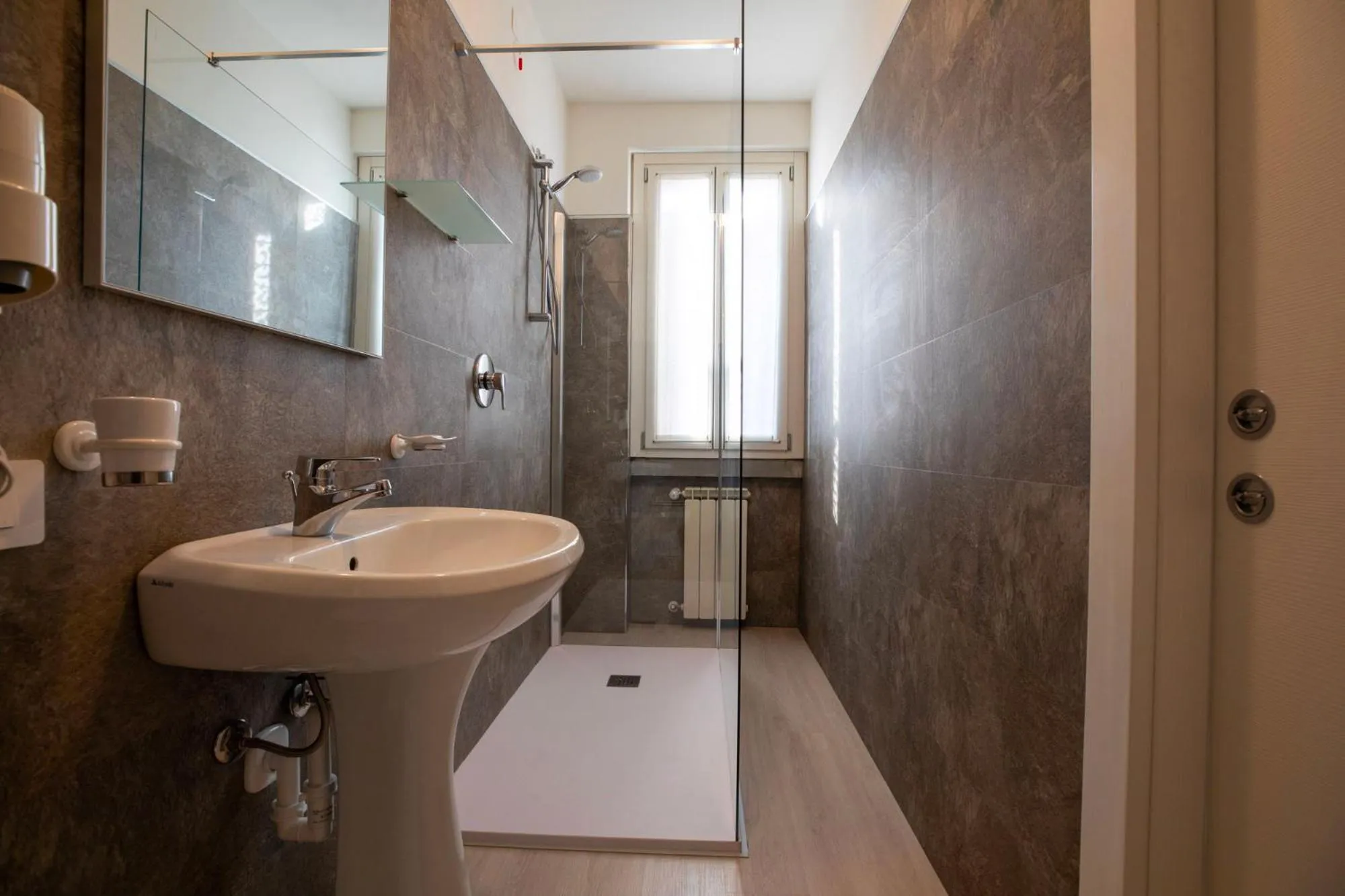 Shower in Hotel dell'Angelo