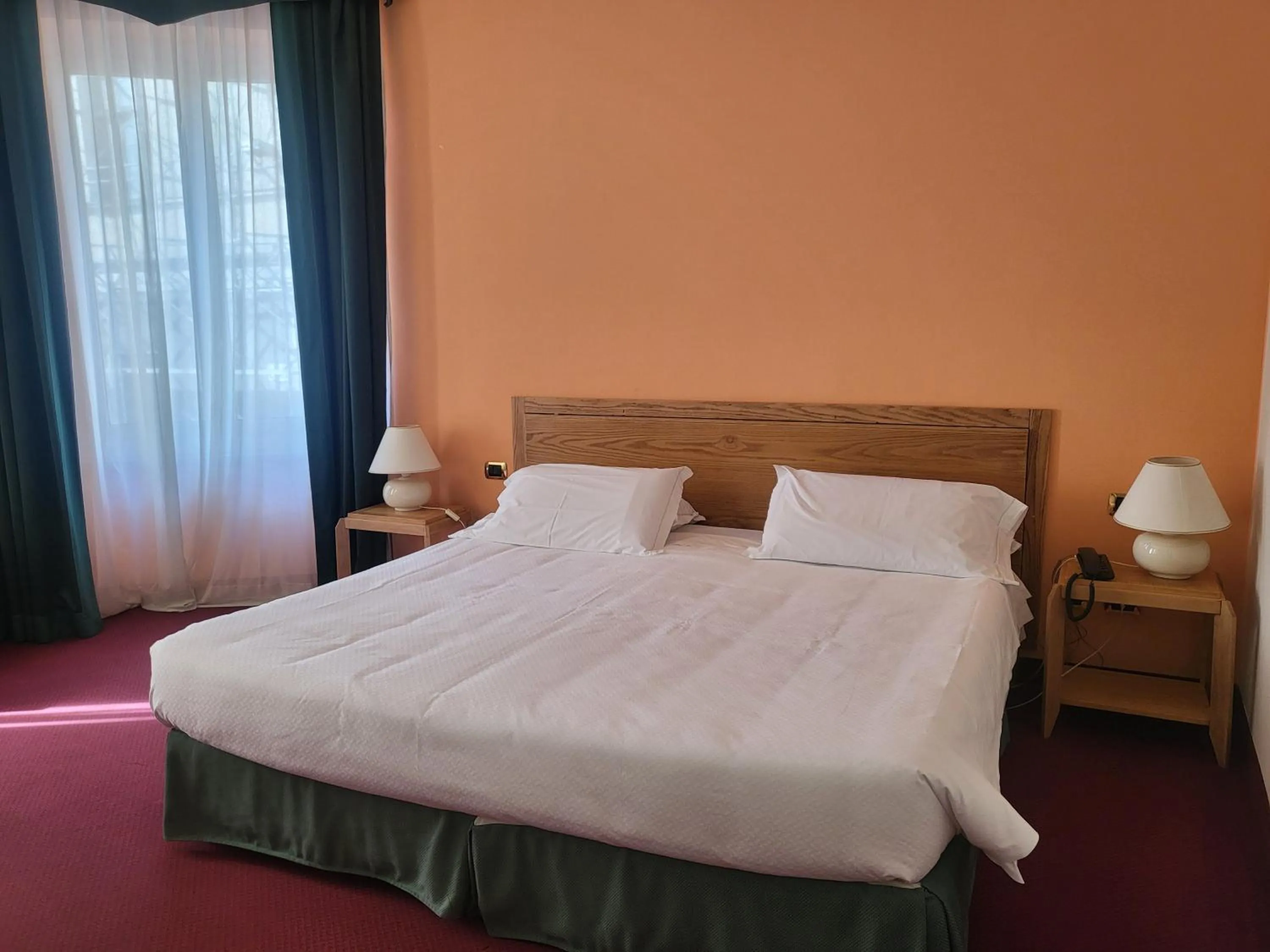 Bedroom, Bed in Alli Due Buoi Rossi