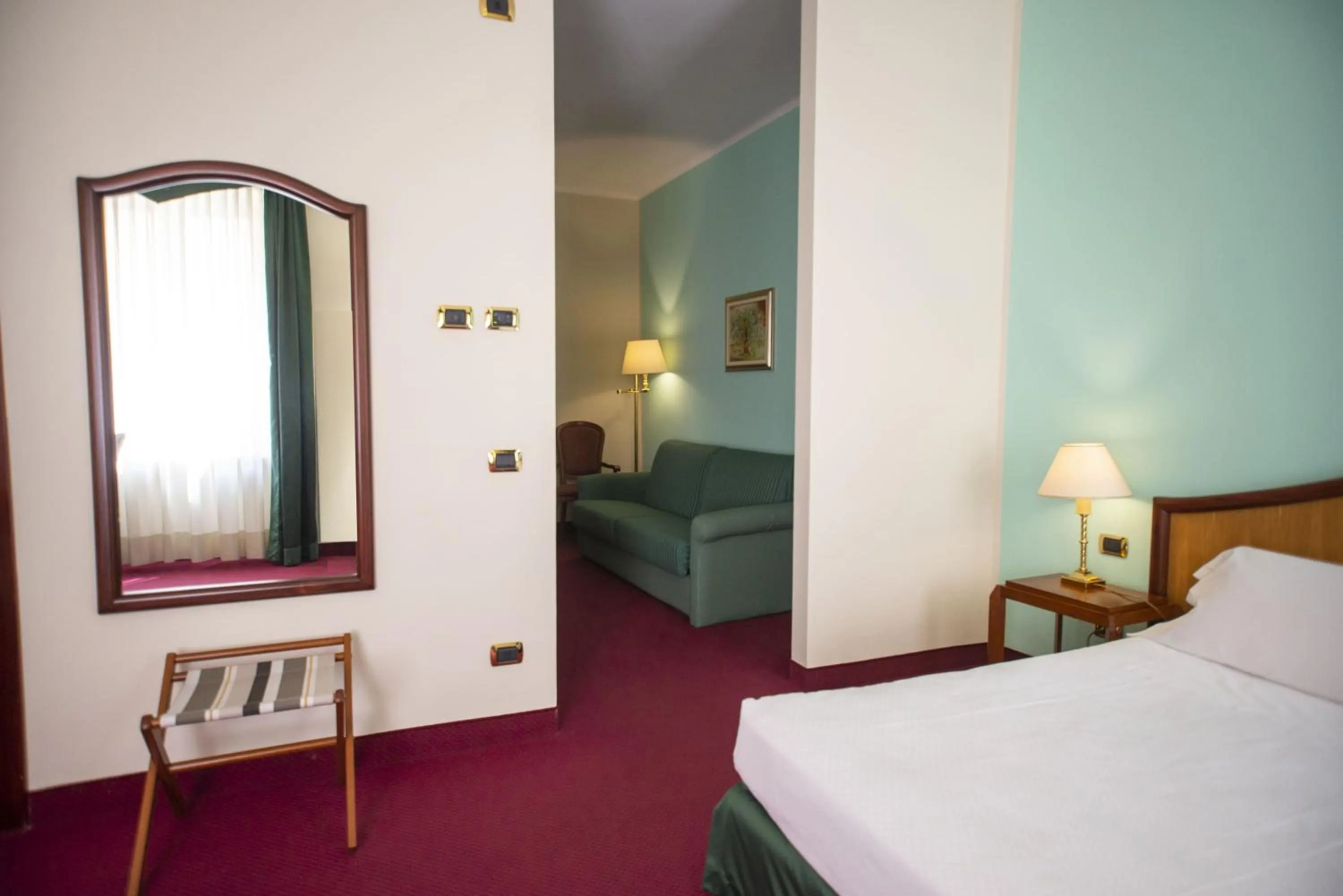 Photo of the whole room, Bed in Alli Due Buoi Rossi