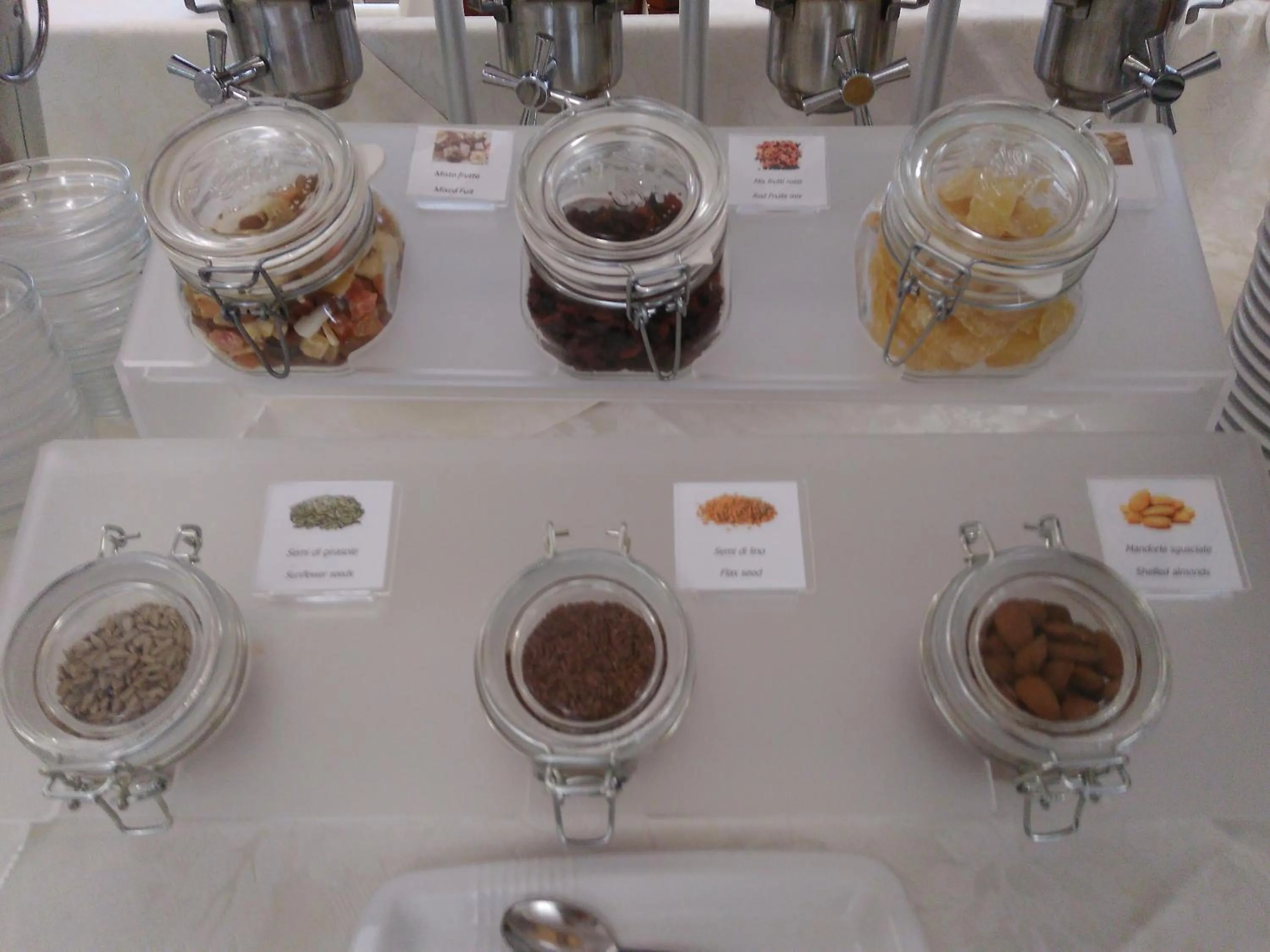 Buffet breakfast in Hotel Apollo