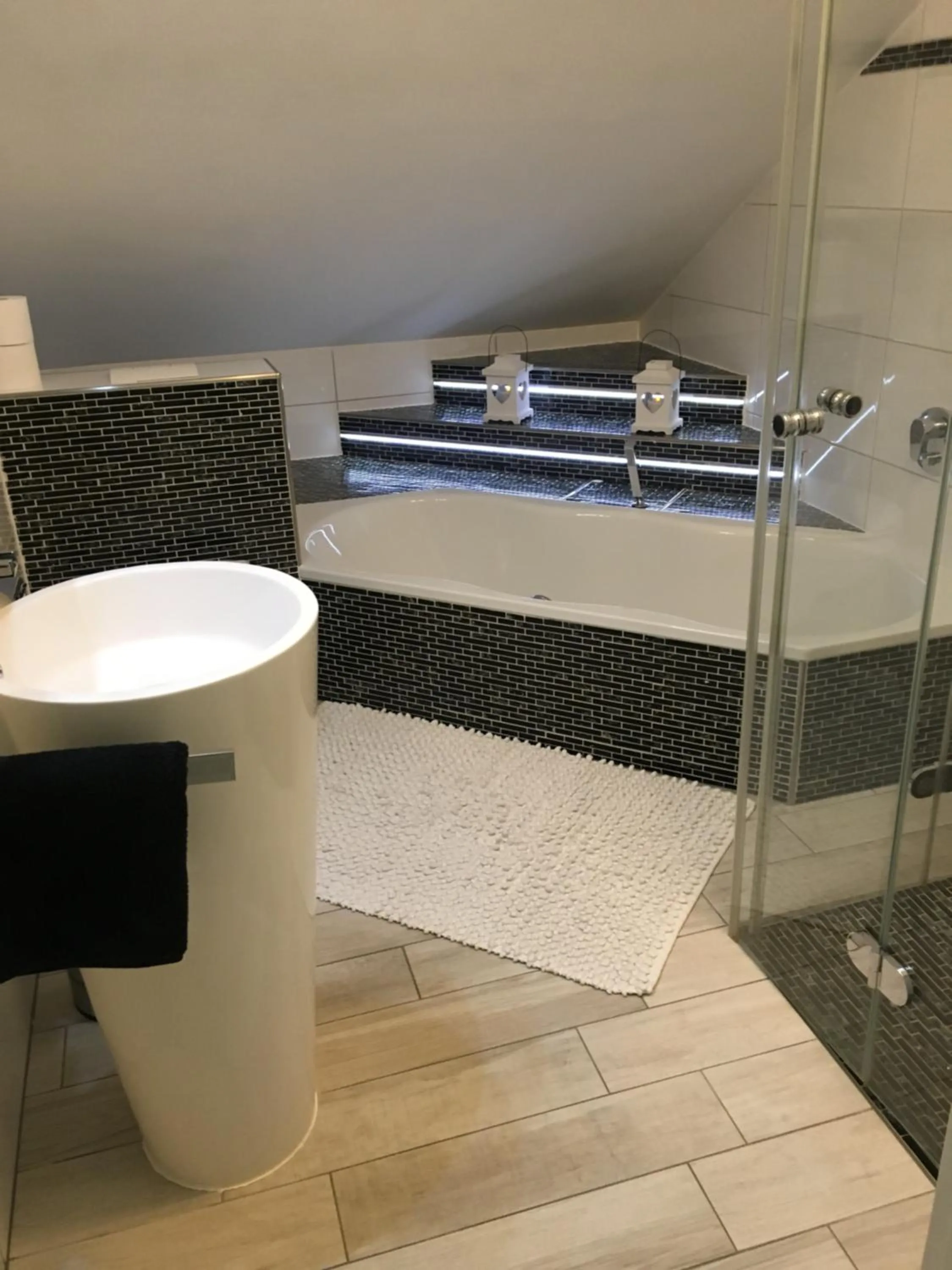 Bathroom in Landhaus-Altebrücke