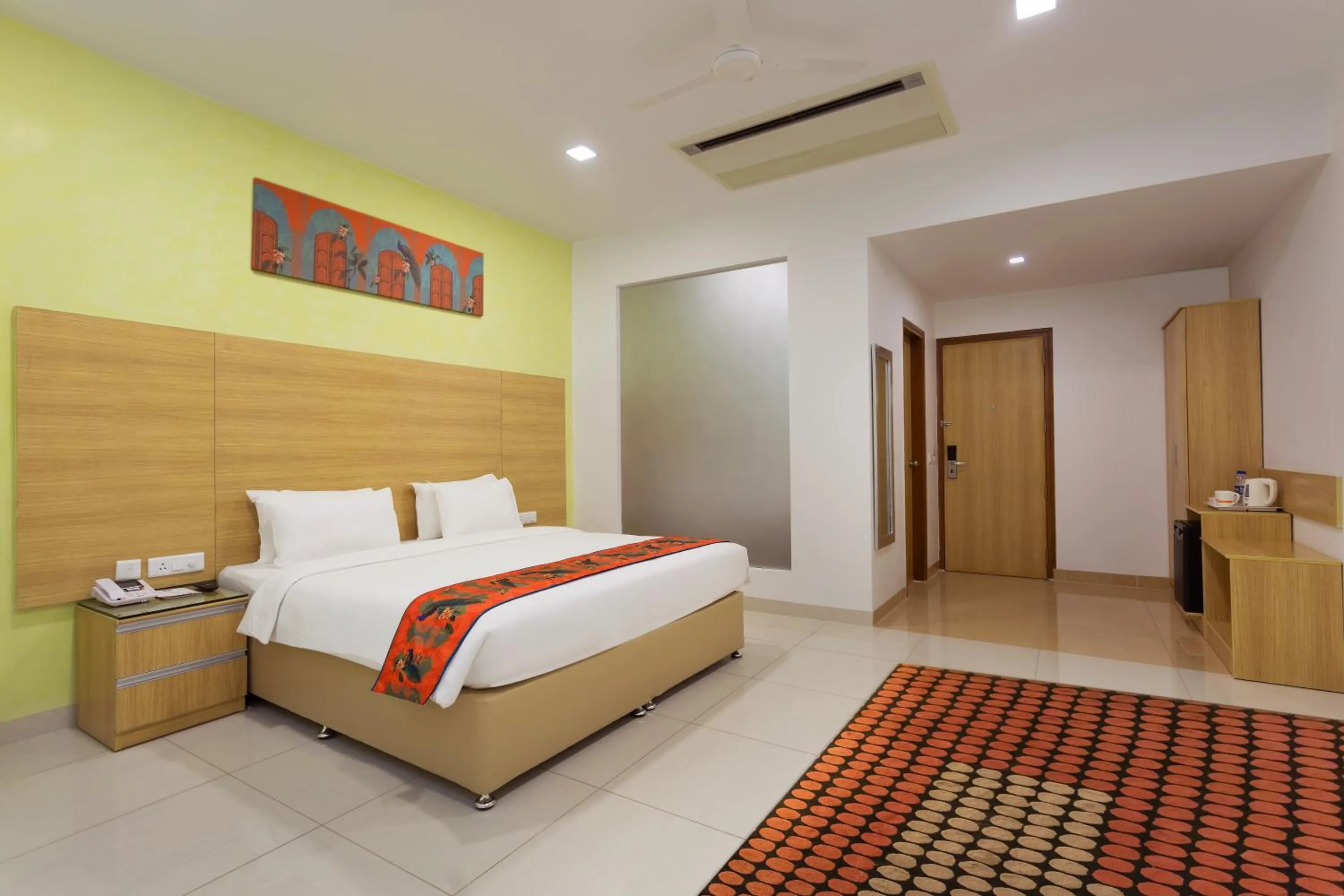 Bed in GINGER Noida City Center
