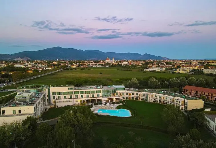 City view in Hotel Pisa Tower Plaza