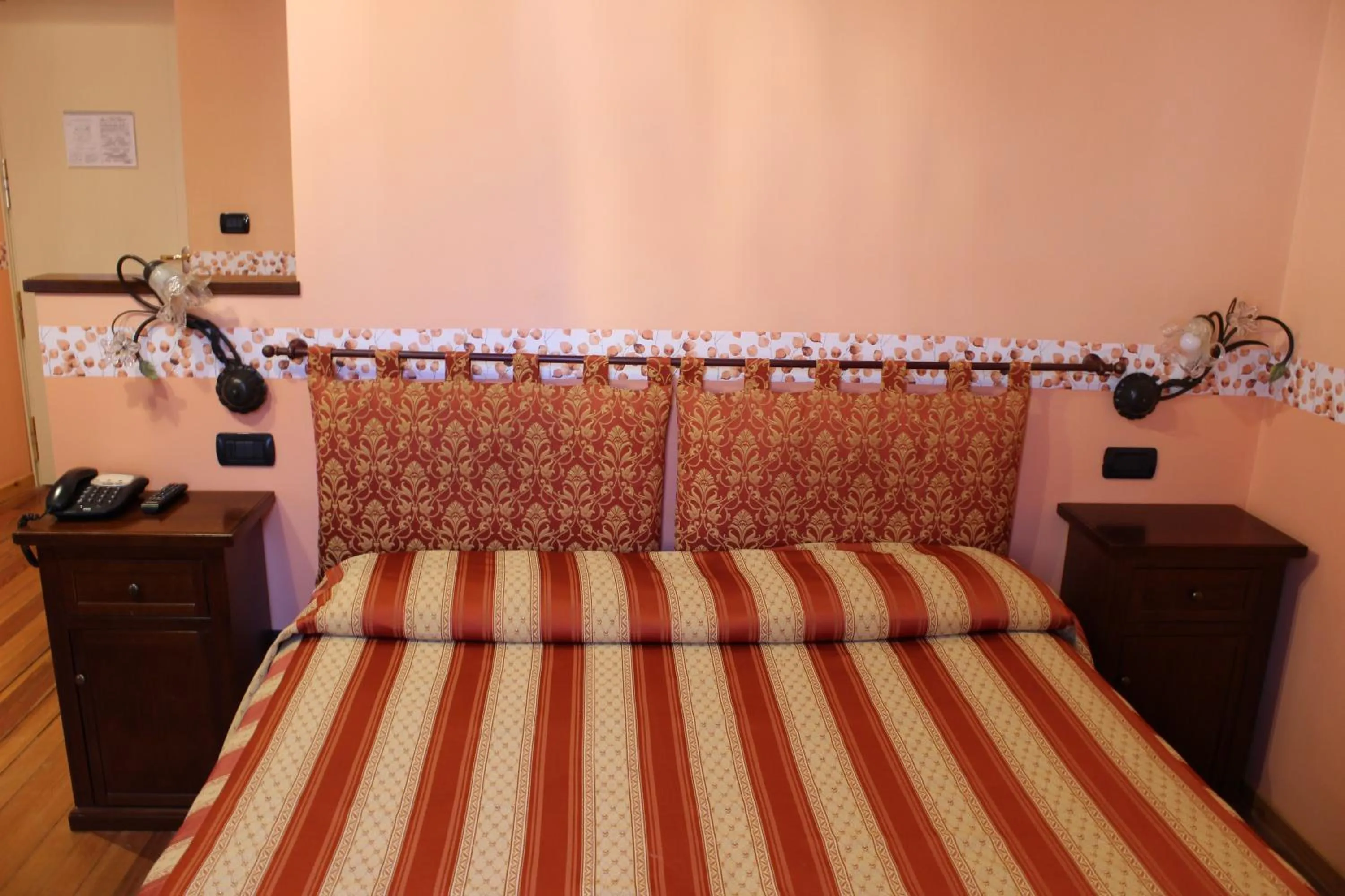 Bed in Hotel Belle Epoque