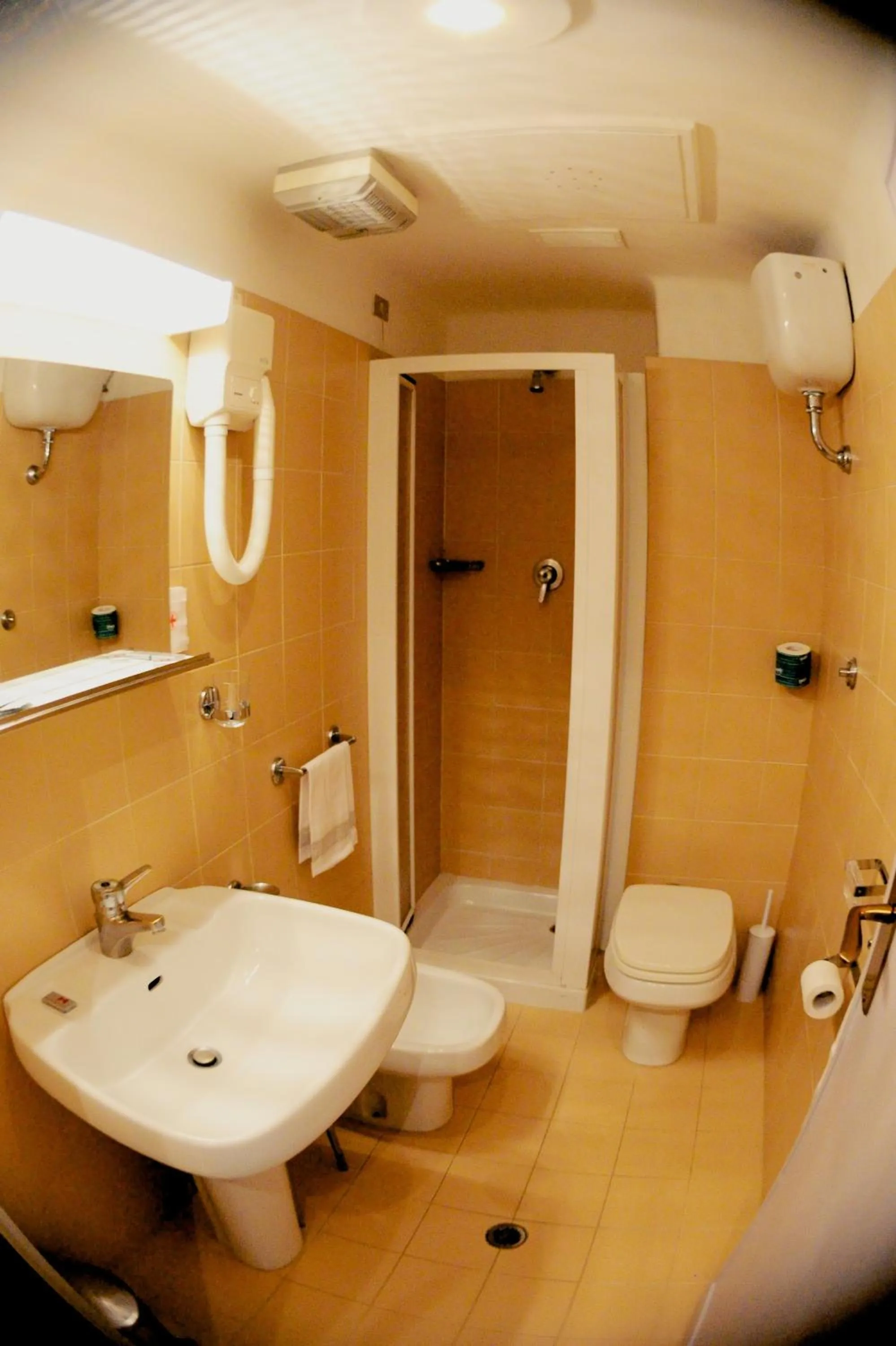 Bathroom in Hotel Milano