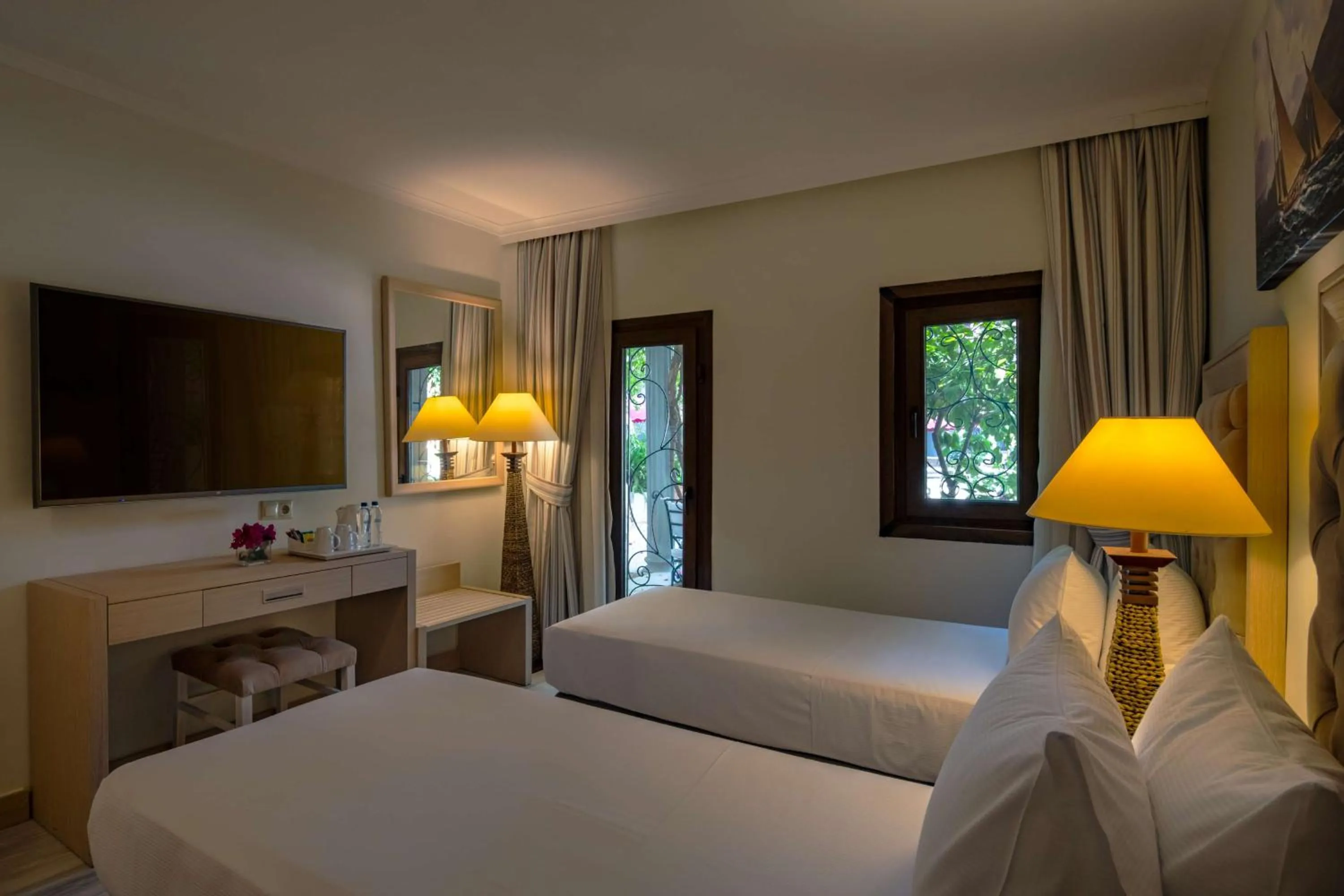 Bed in DoubleTree by Hilton Bodrum Marina Vista