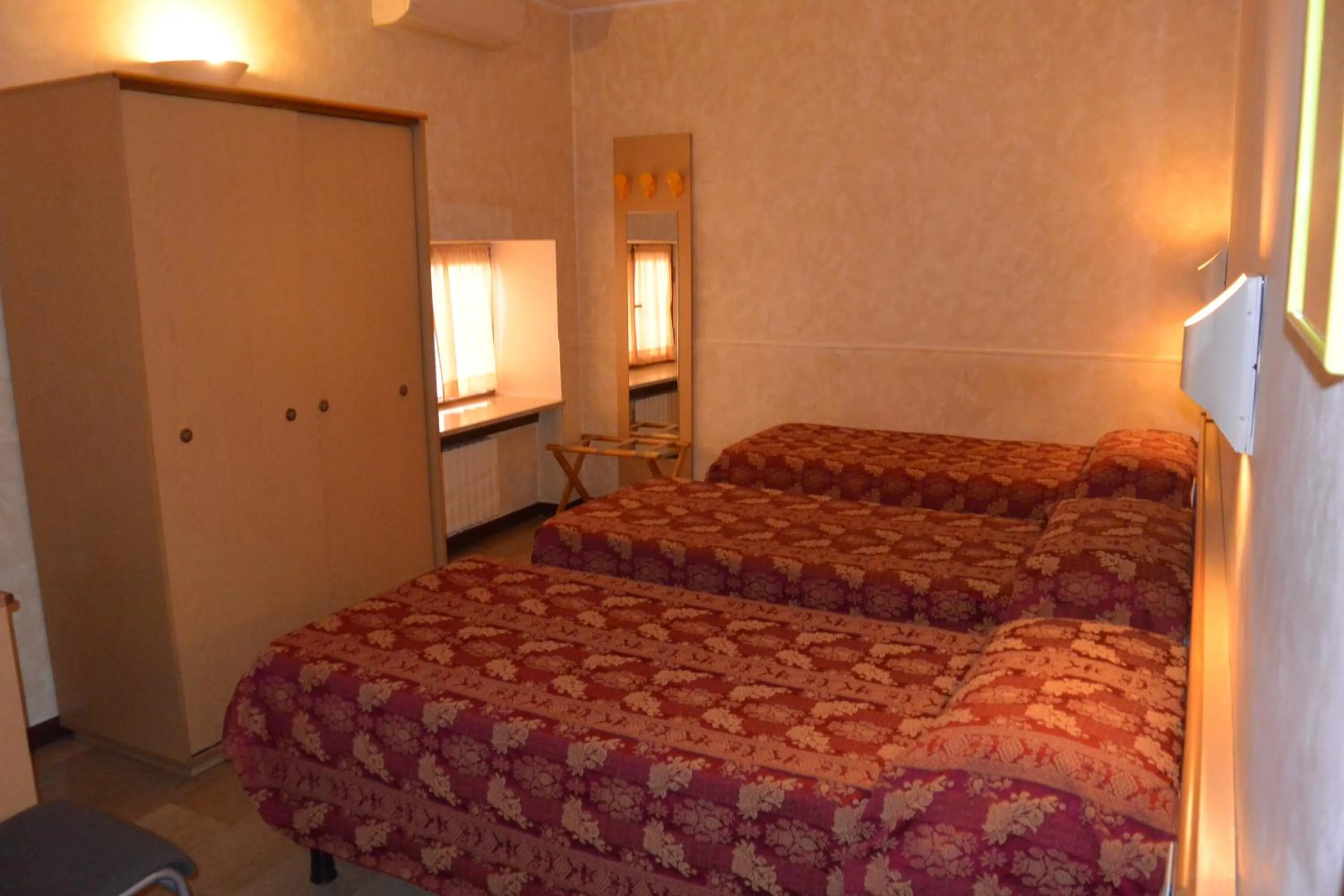 Photo of the whole room, Bed in Hotel Nettuno