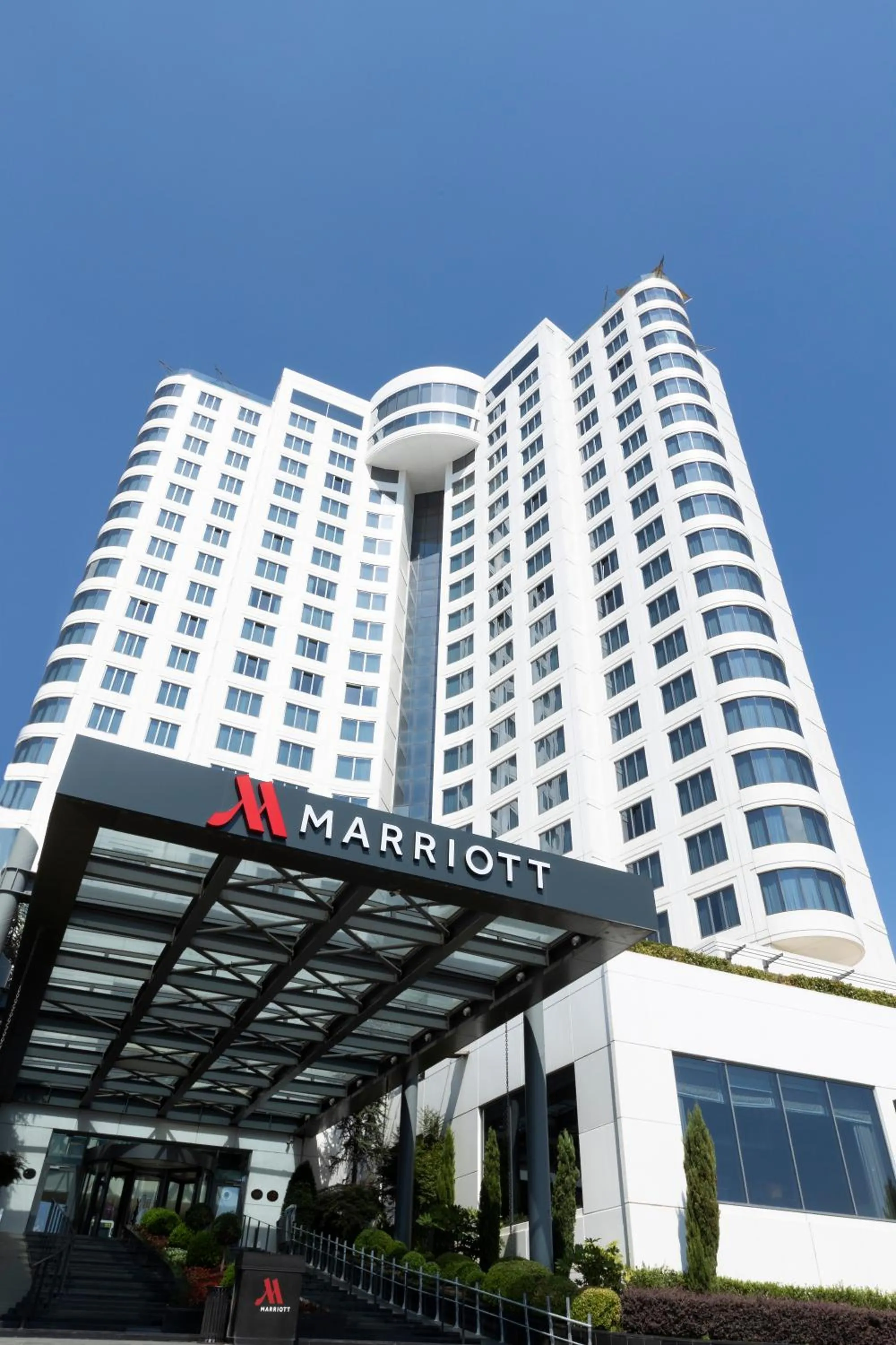 Property building in Istanbul Marriott Hotel Pendik