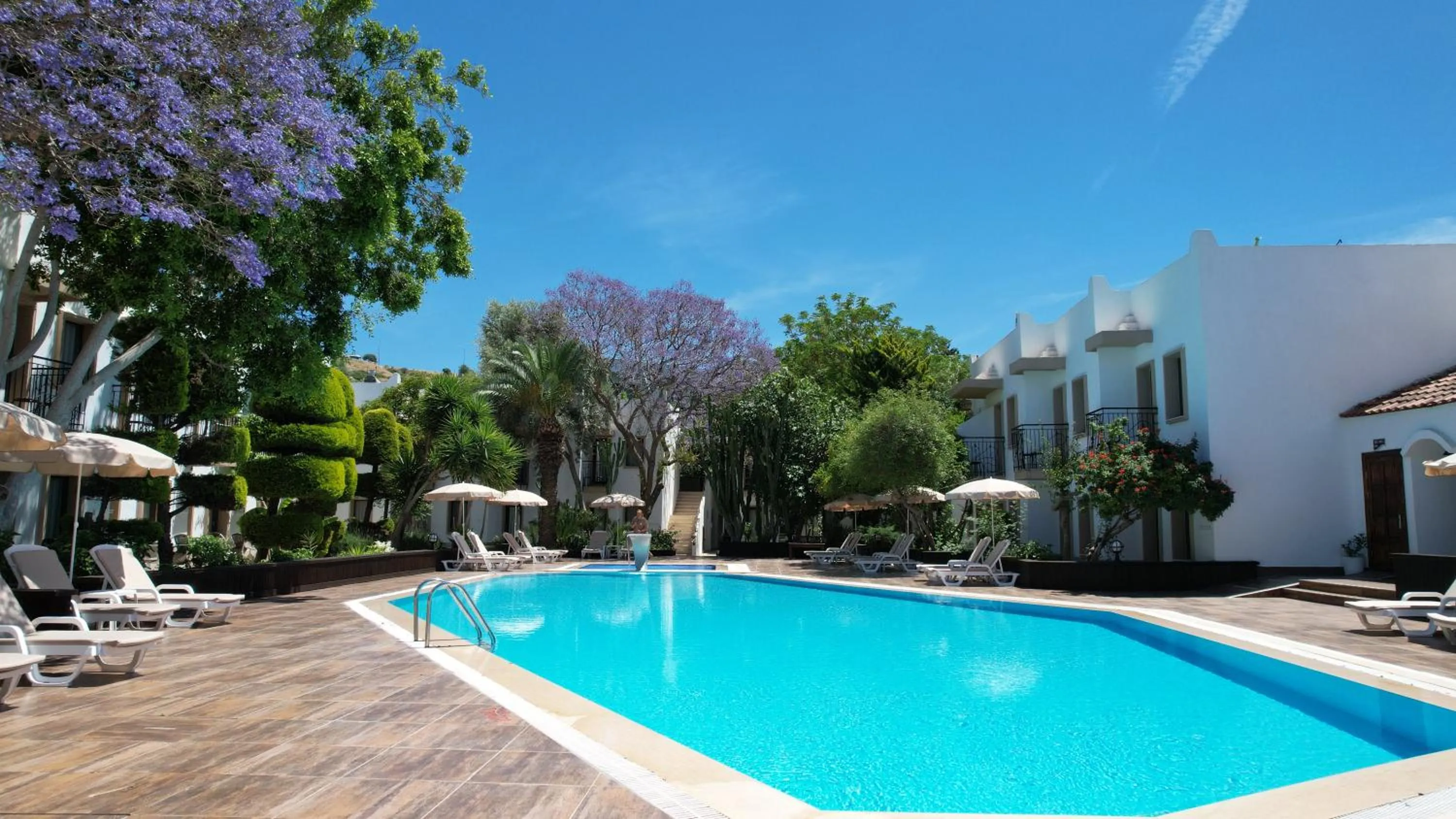 Spring in Flora Hotel