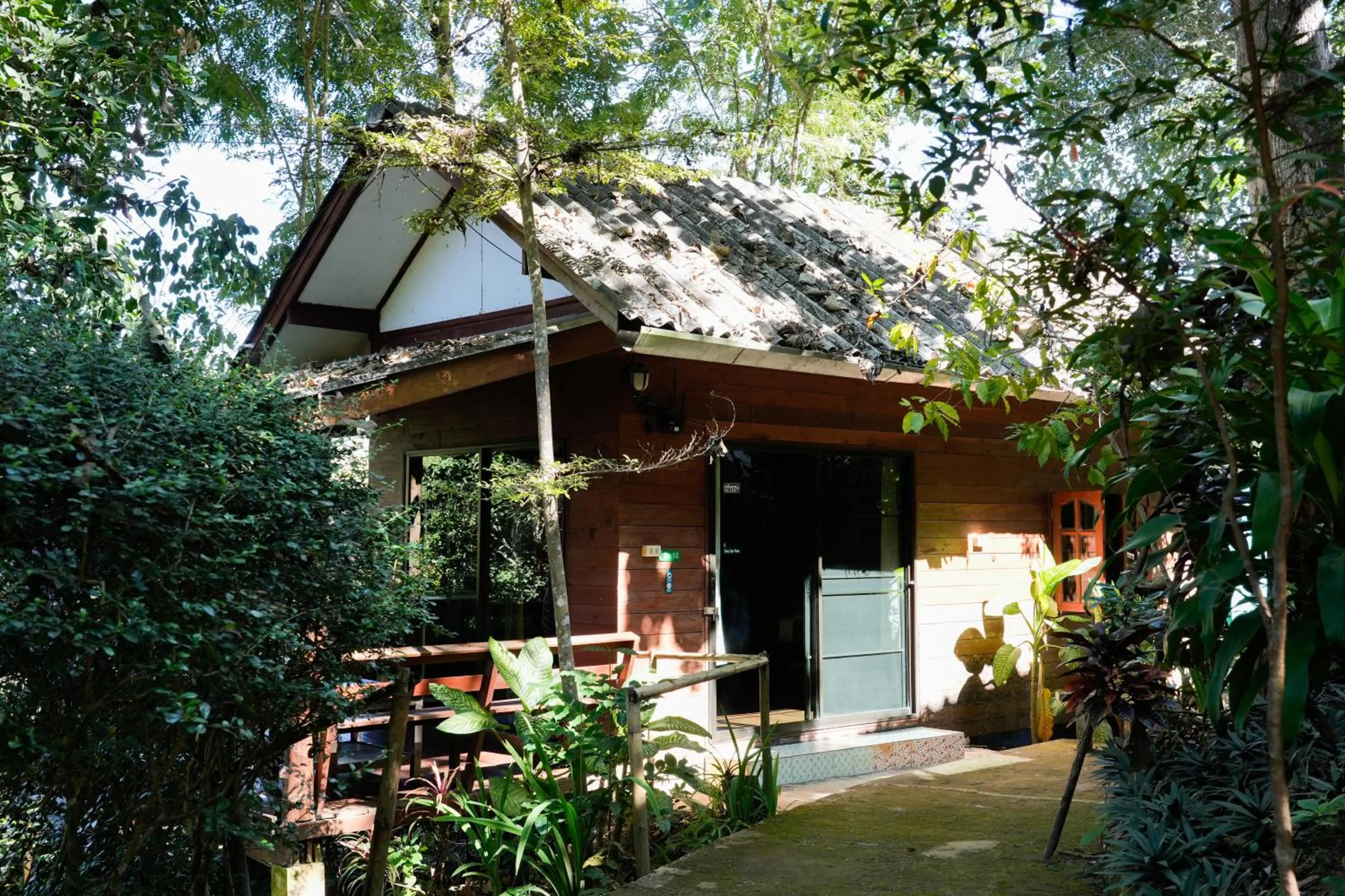 Property building in Maewin Resort