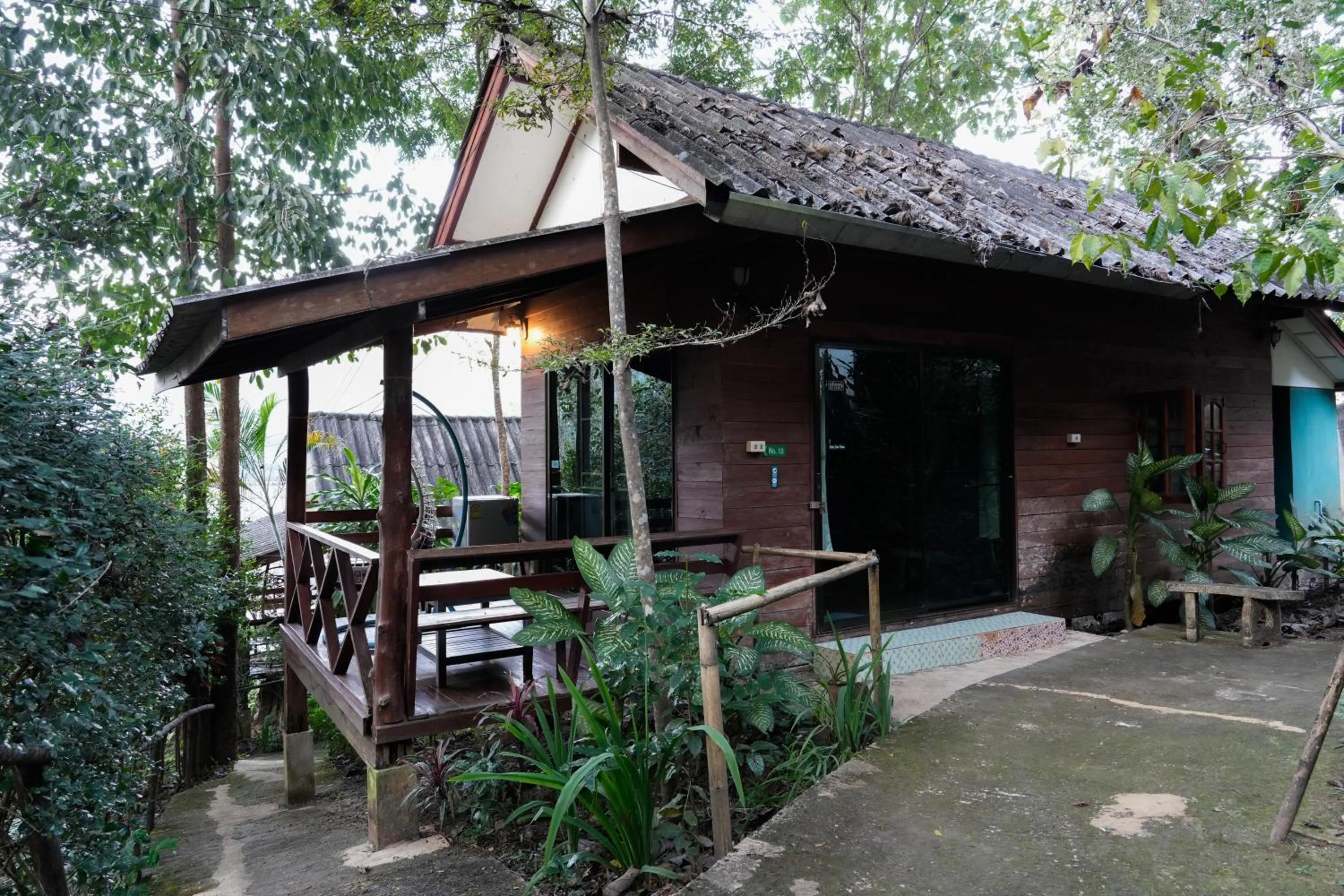 Property building in Maewin Resort