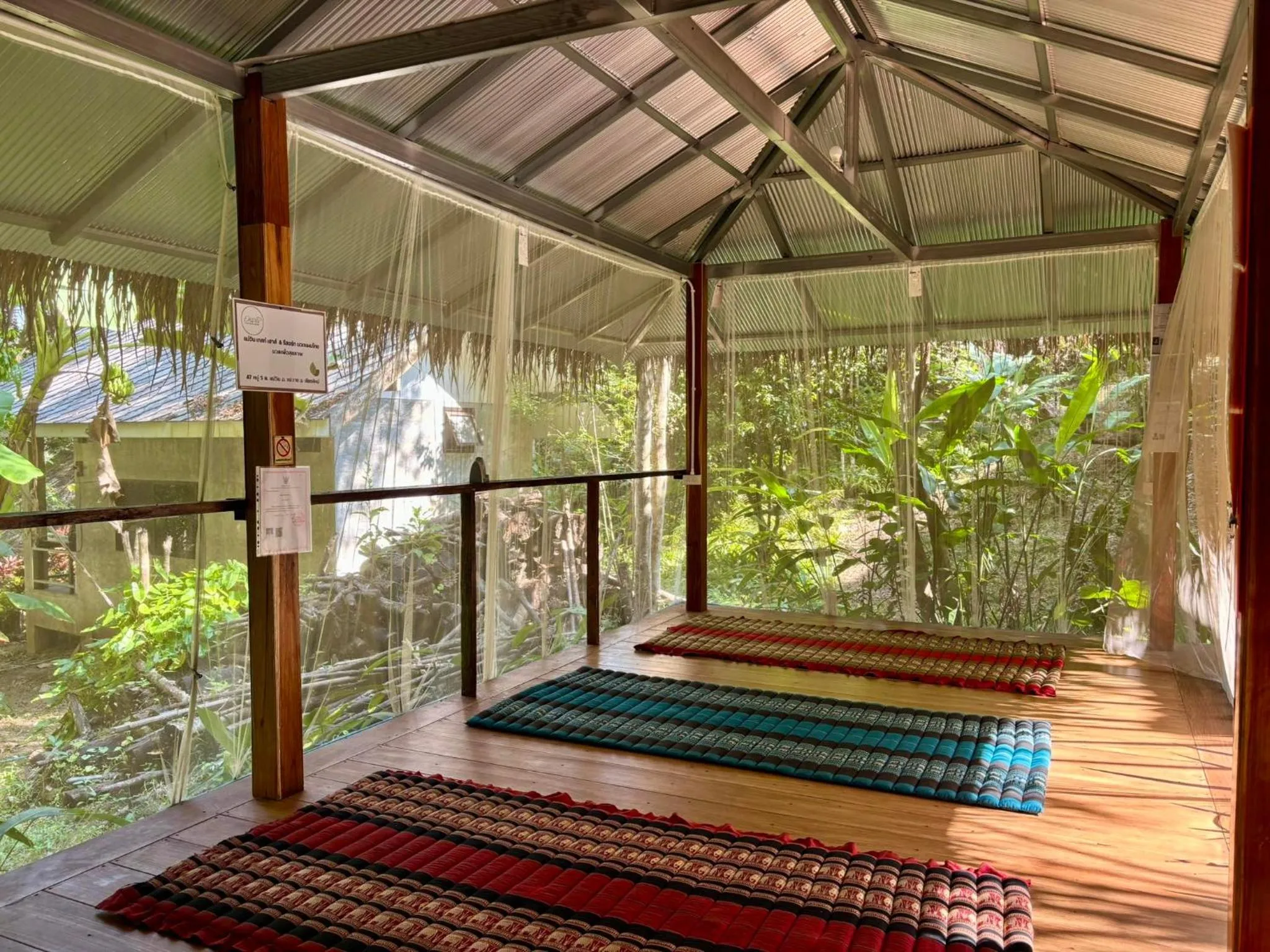 Activities in Maewin Guesthouse and Resort