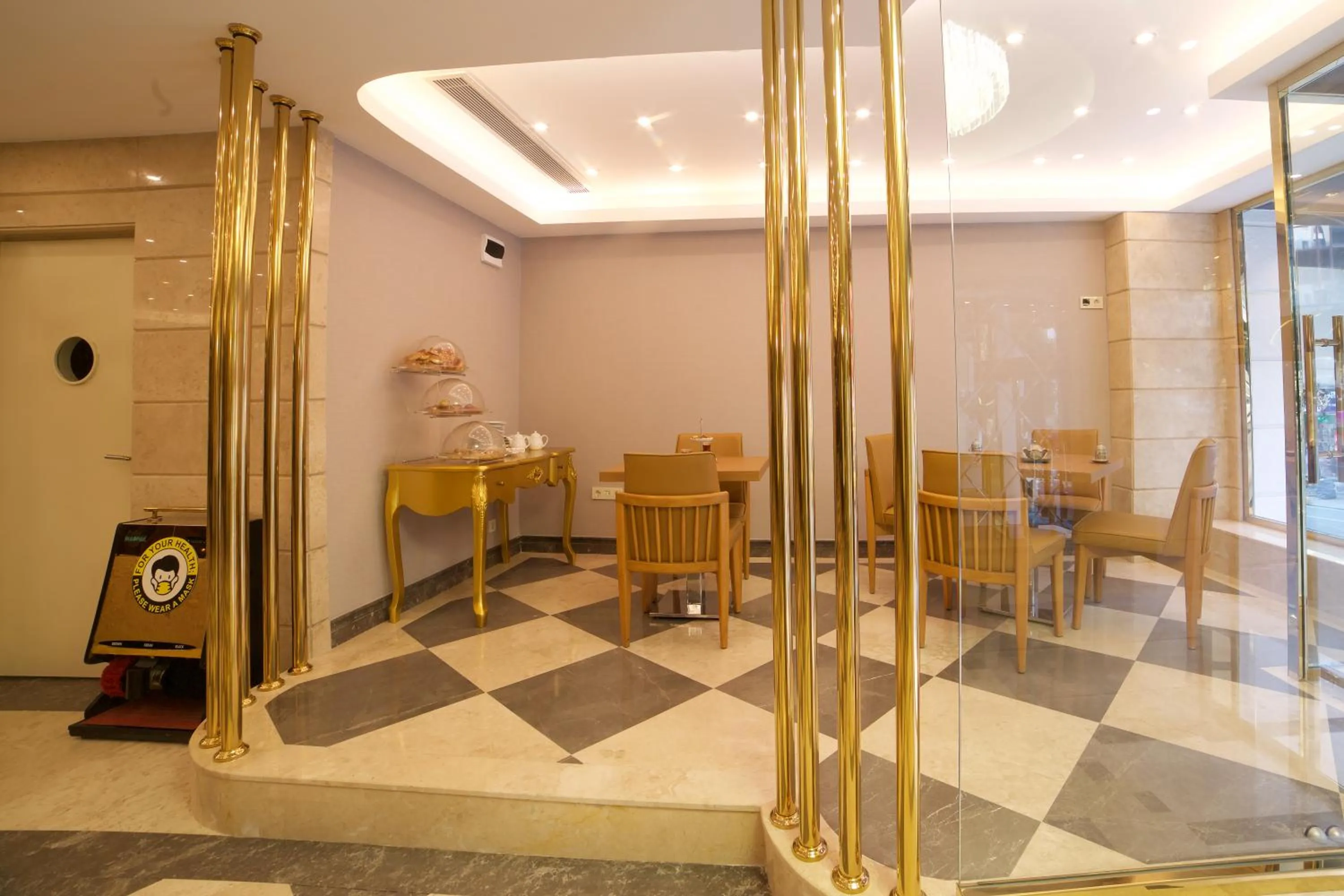 Billiard in Aspen Hotel & SPA Istanbul Old City