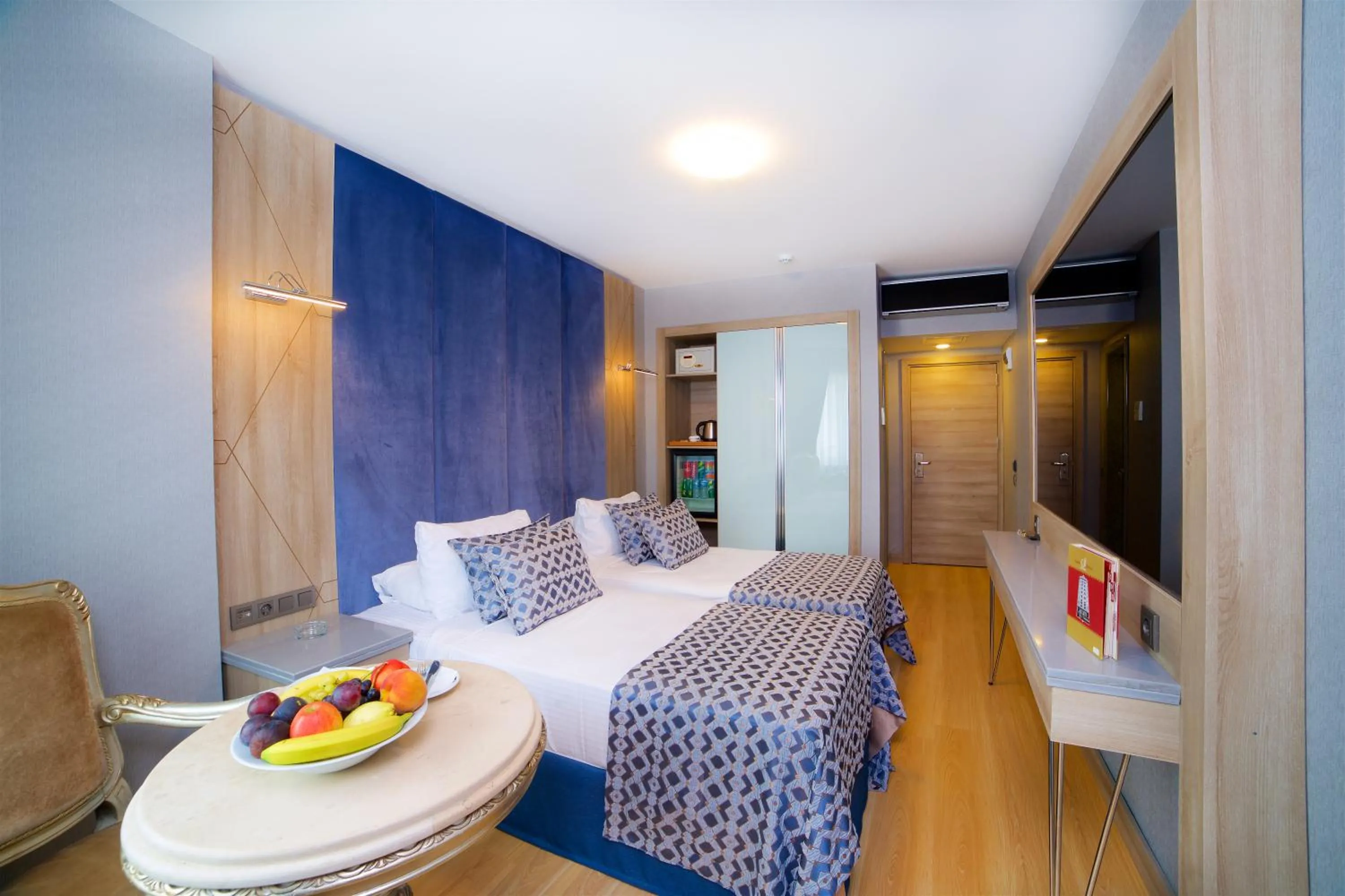 Photo of the whole room, Bed in Aspen Hotel & SPA Istanbul Old City