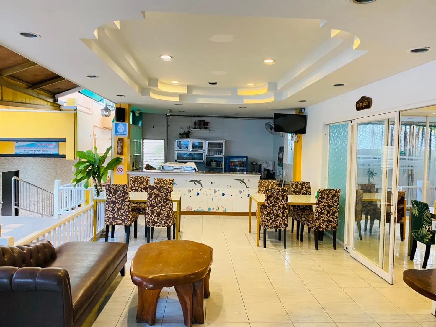 Communal lounge/ TV room in Ban Chanchay