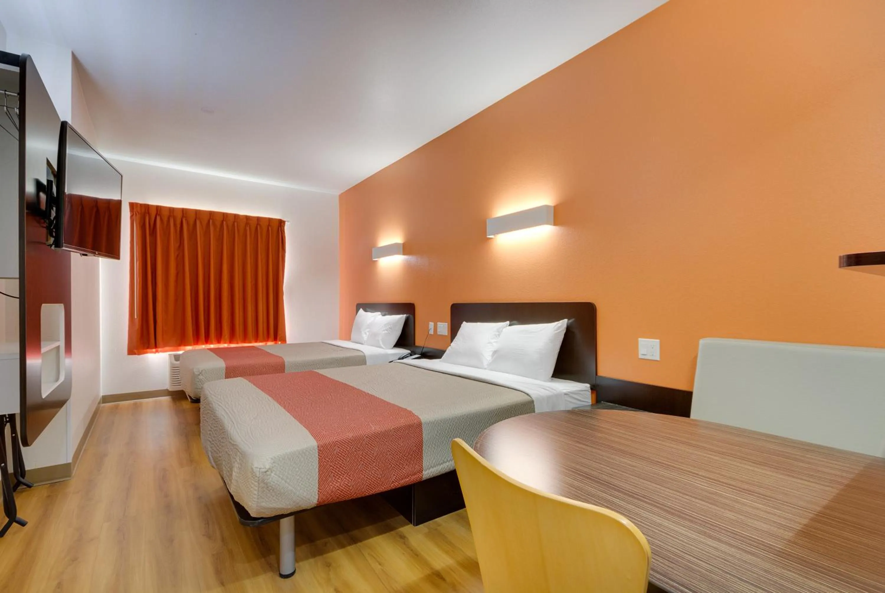 Bedroom, Bed in Motel 6-Tulsa, OK