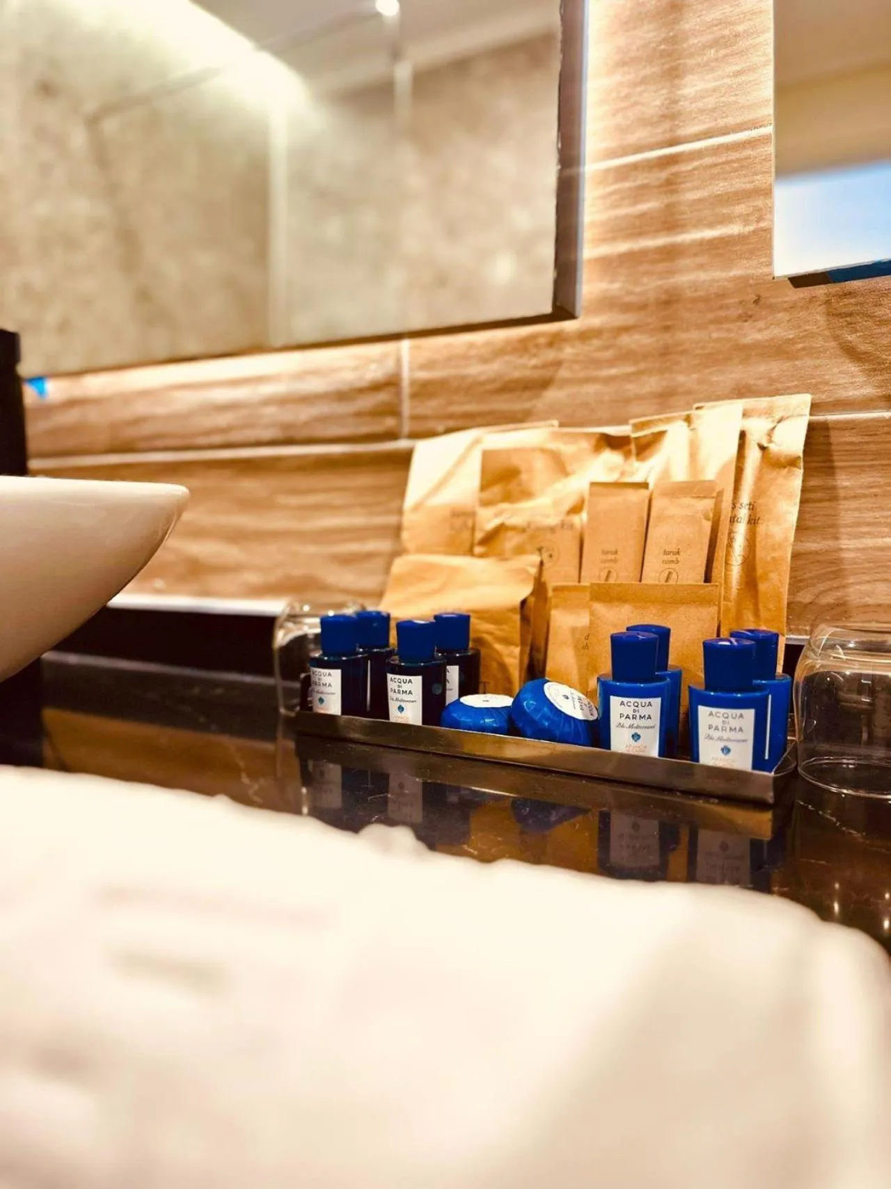 Photo of the whole room, Bed in The Highlight Bodrum