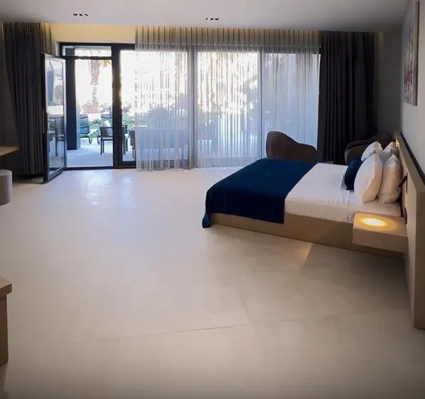 Photo of the whole room, Bed in The Highlight Bodrum