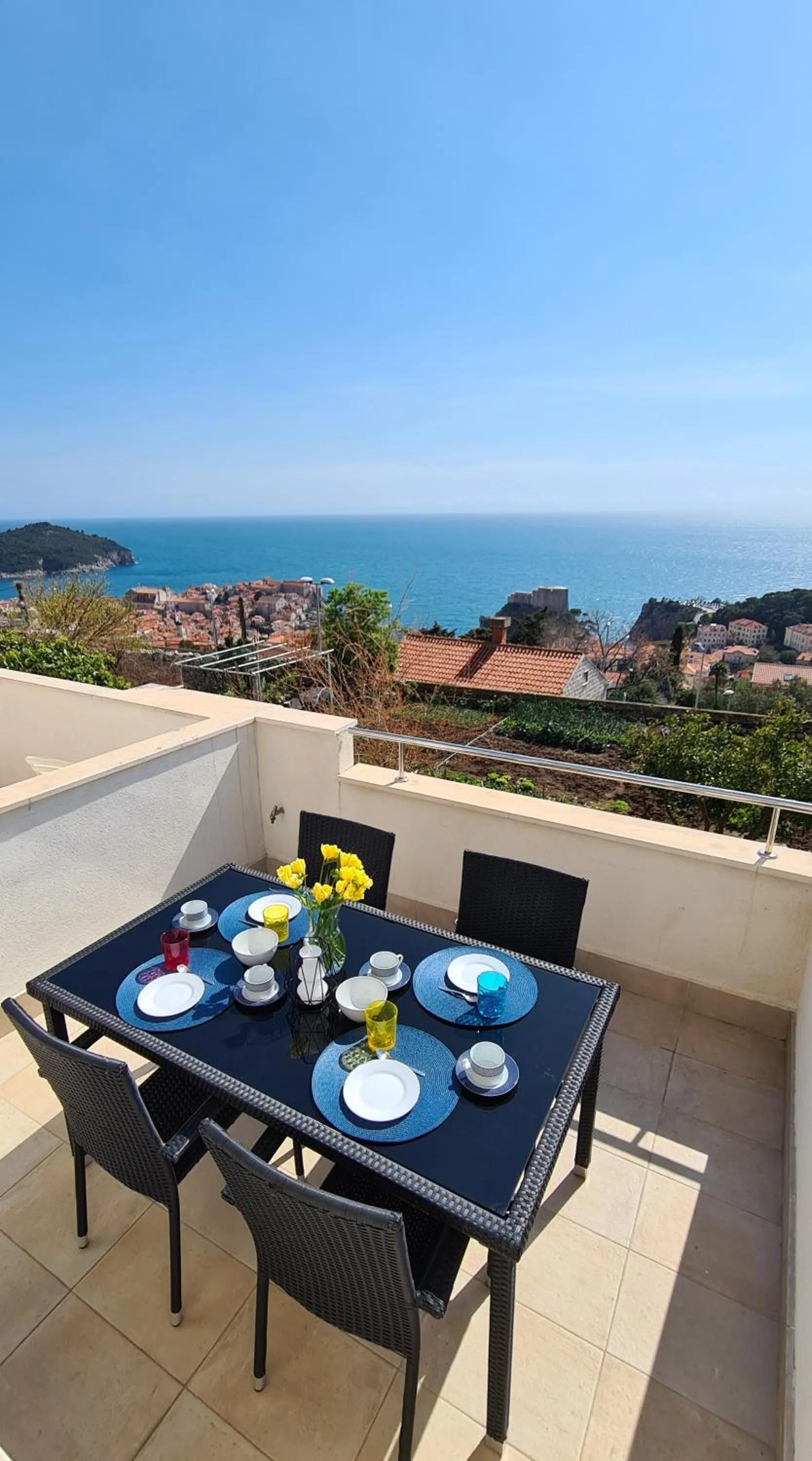 Balcony/Terrace in Cin&Co Central Apartments