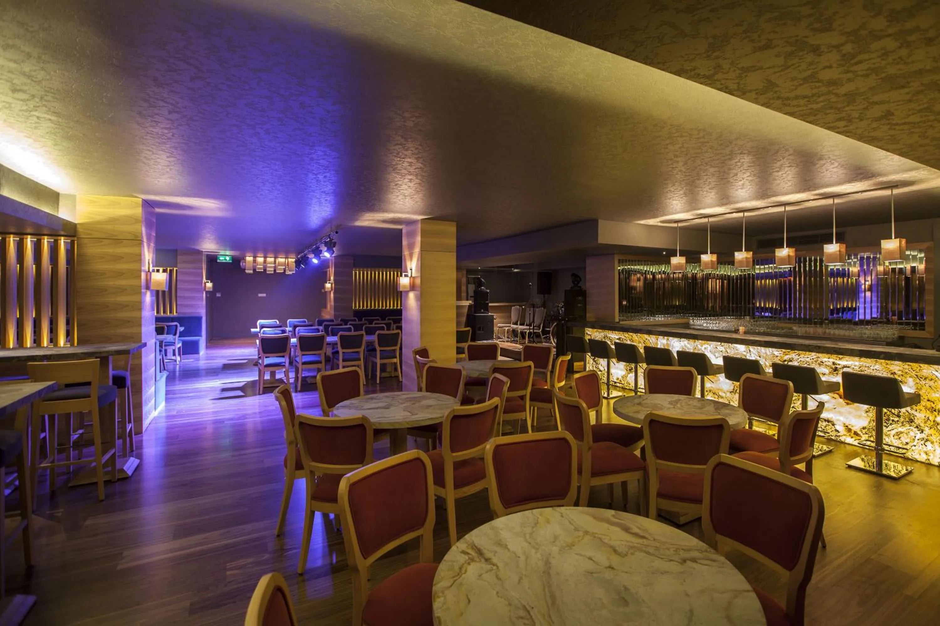 Lounge or bar in Grand Hotel Gaziantep