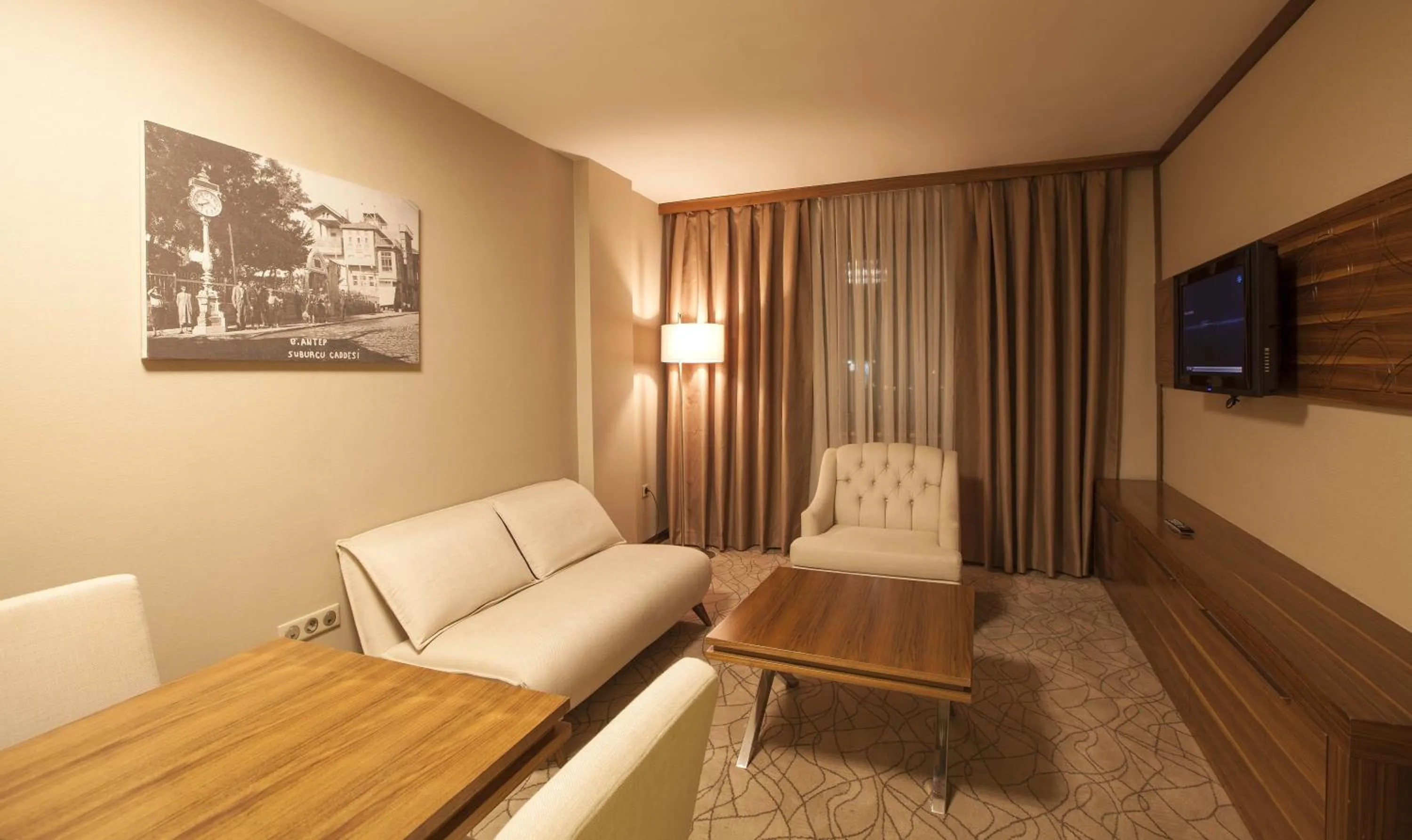 Photo of the whole room in Grand Hotel Gaziantep