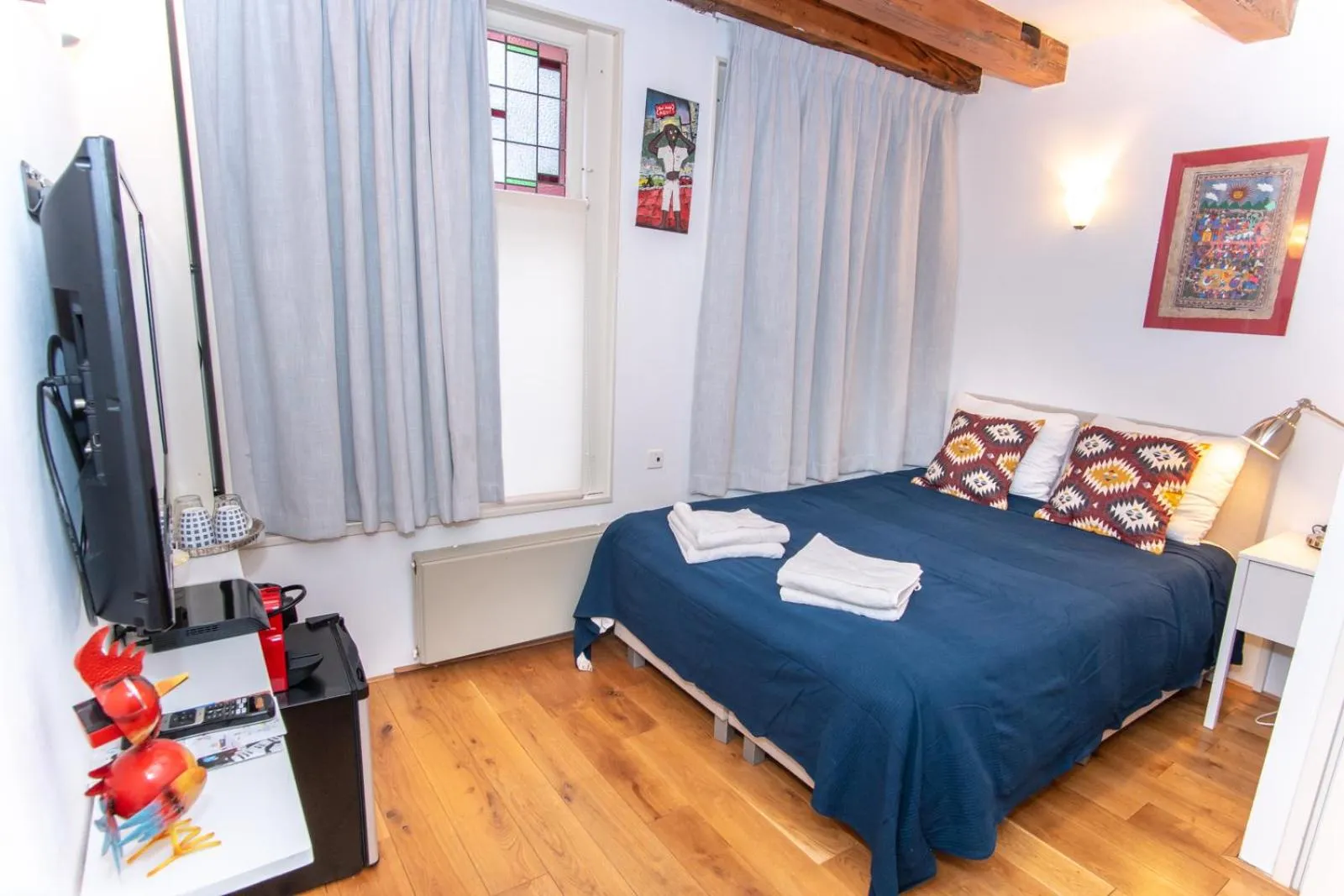 Photo of the whole room, Bed in Mercedes Bed&Breakfast Amsterdam