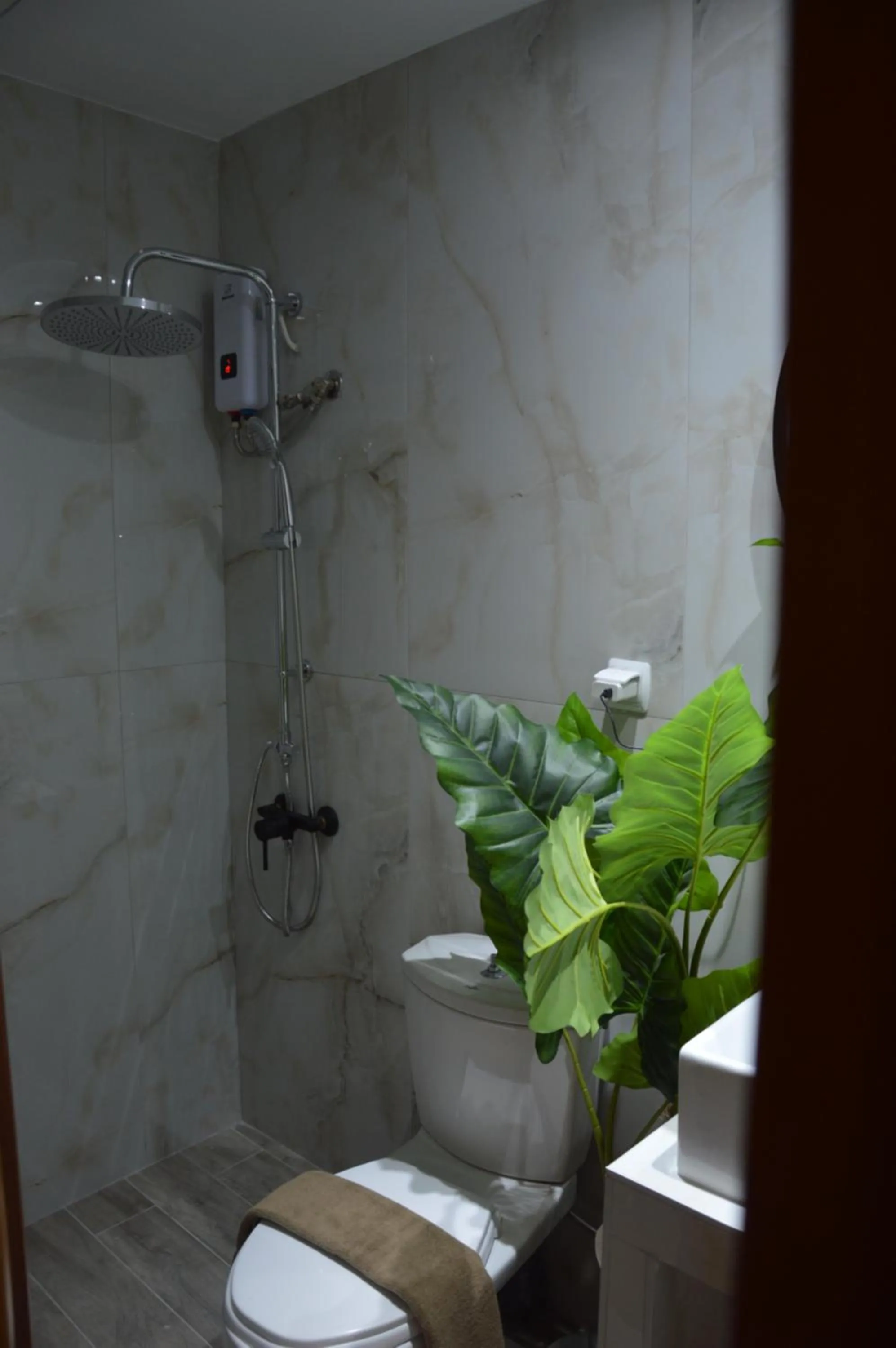 Shower in Aqua Mare Sea Side Rooms