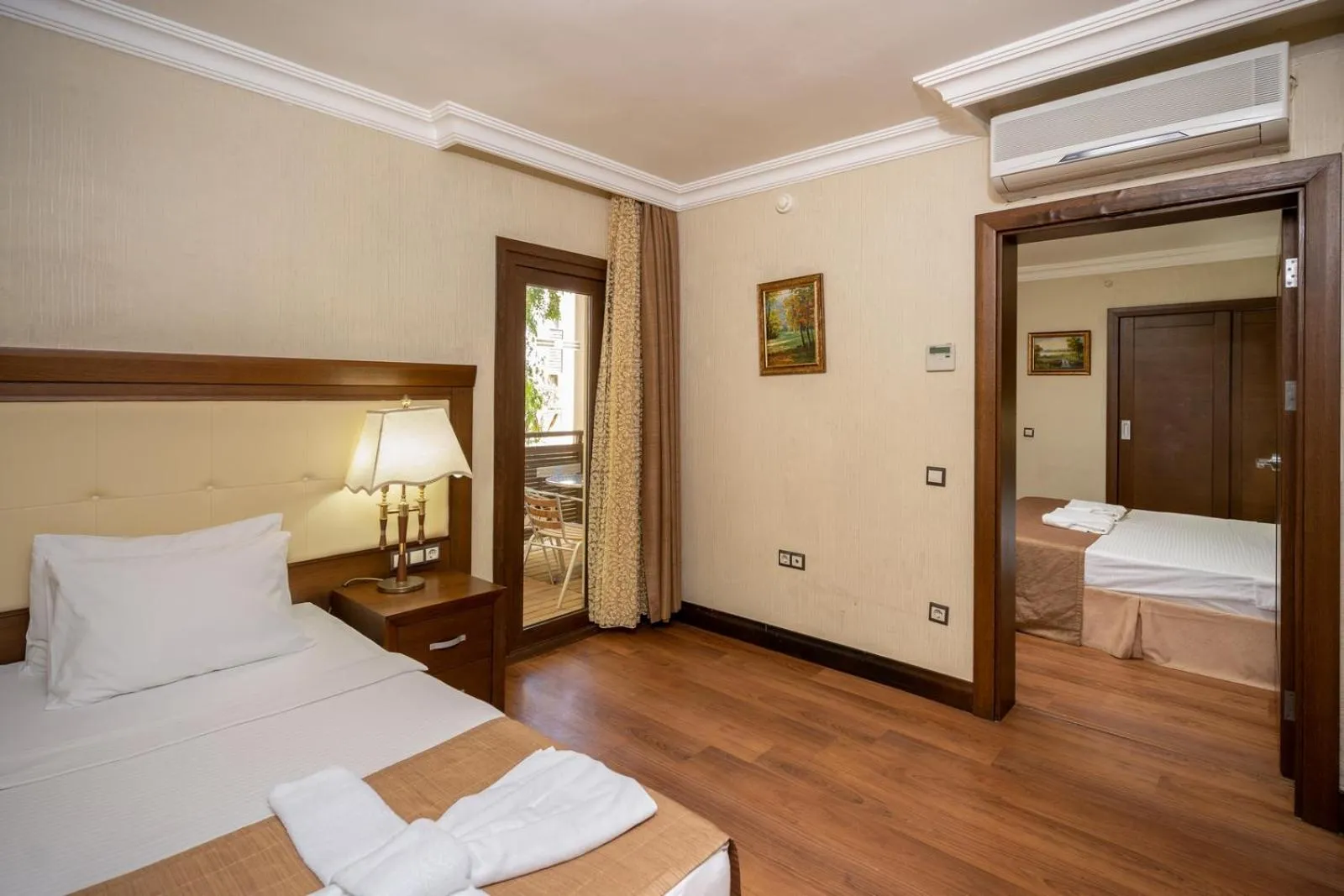 Photo of the whole room in Latanya Park Resort