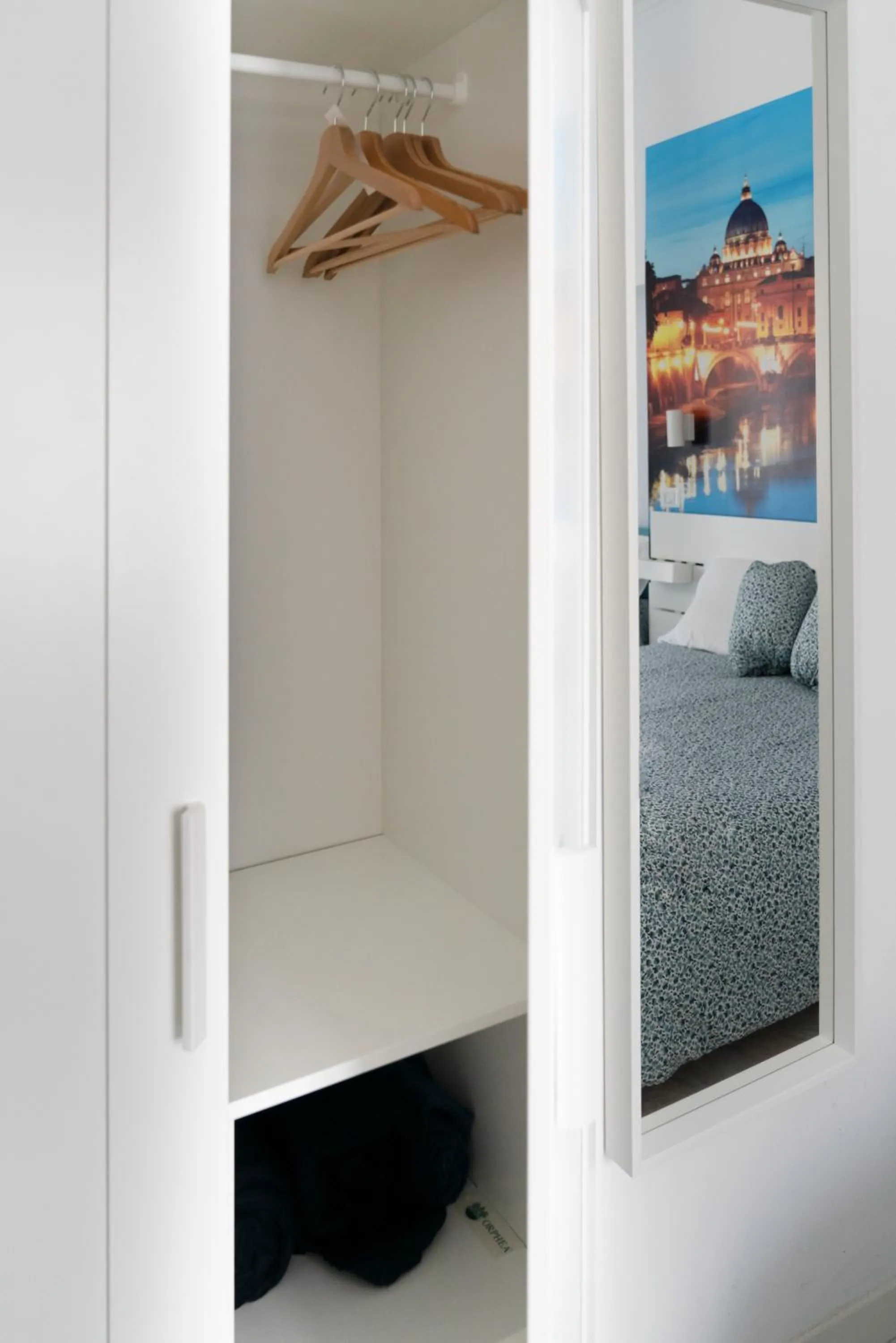 Bedroom, Bed in Merulana Star