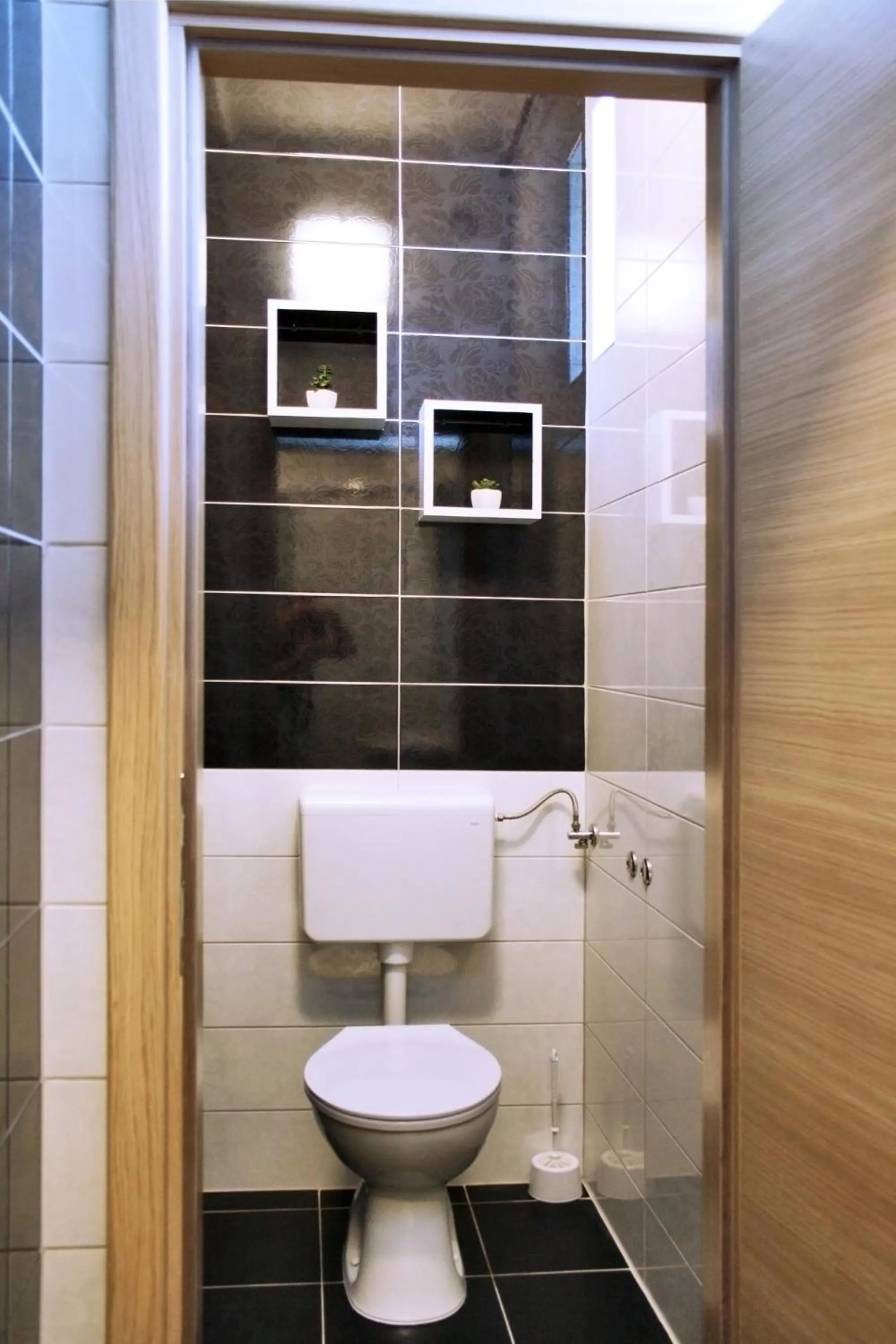 Shower in Rooms Fitea