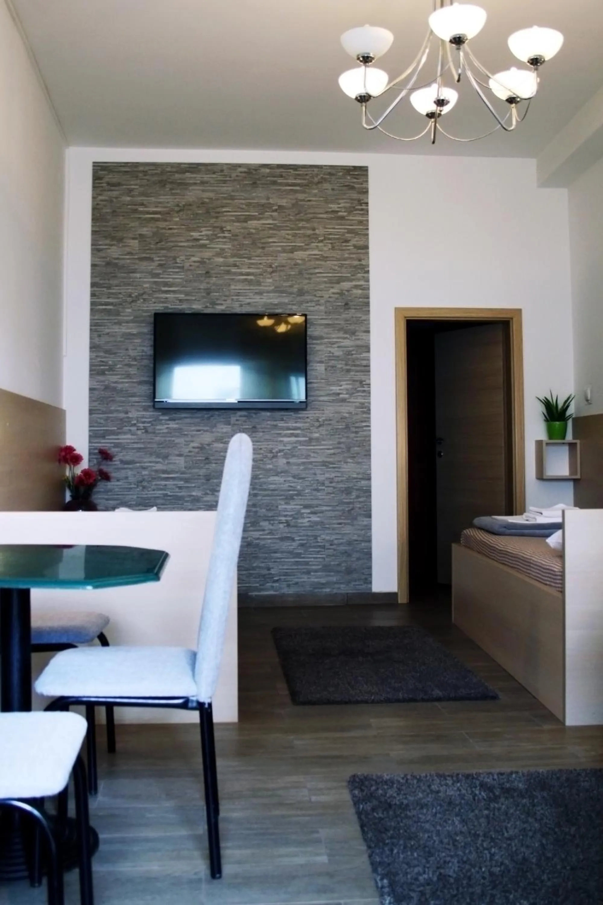 Patio in Rooms Fitea