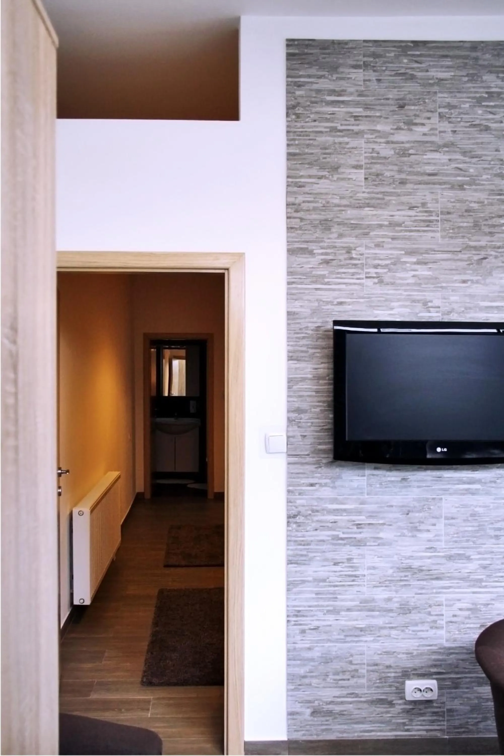Shower in Rooms Fitea