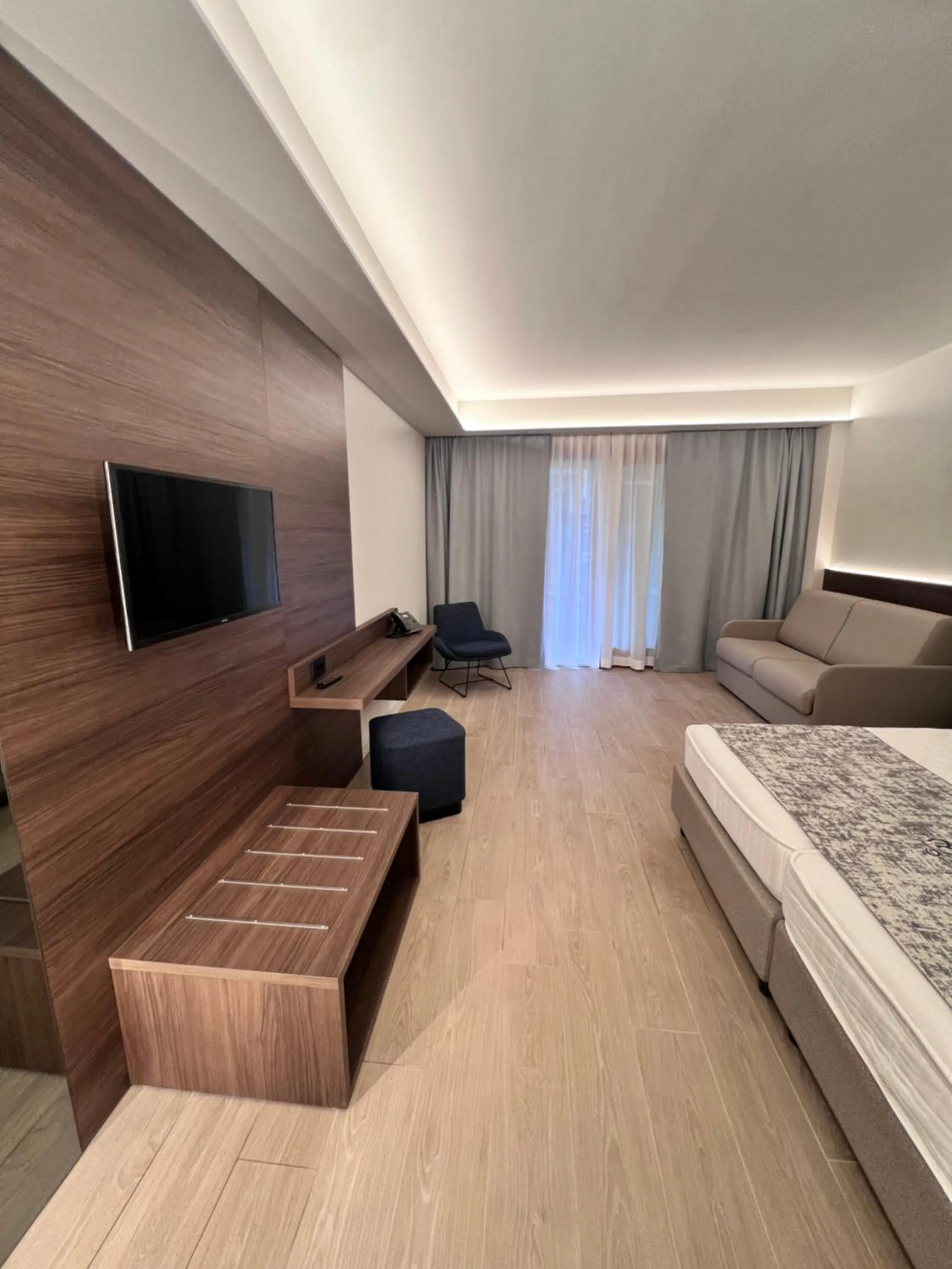furniture, Bed in Hotel Ilma Lake Garda Resort