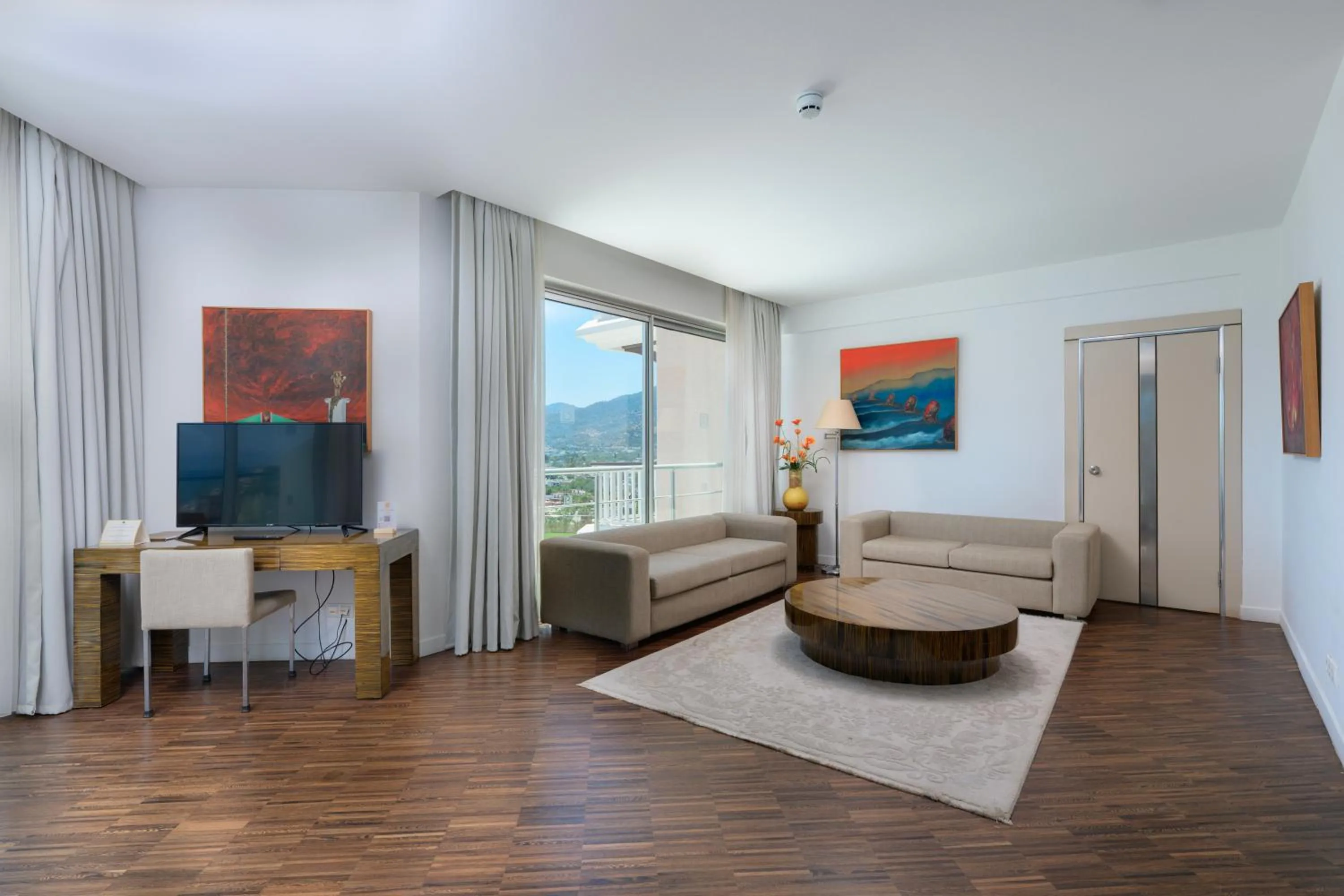 TV and multimedia in Baia Bodrum Hotel