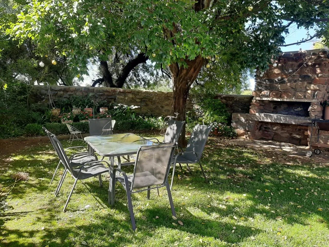 Garden in A Little Guesthouse