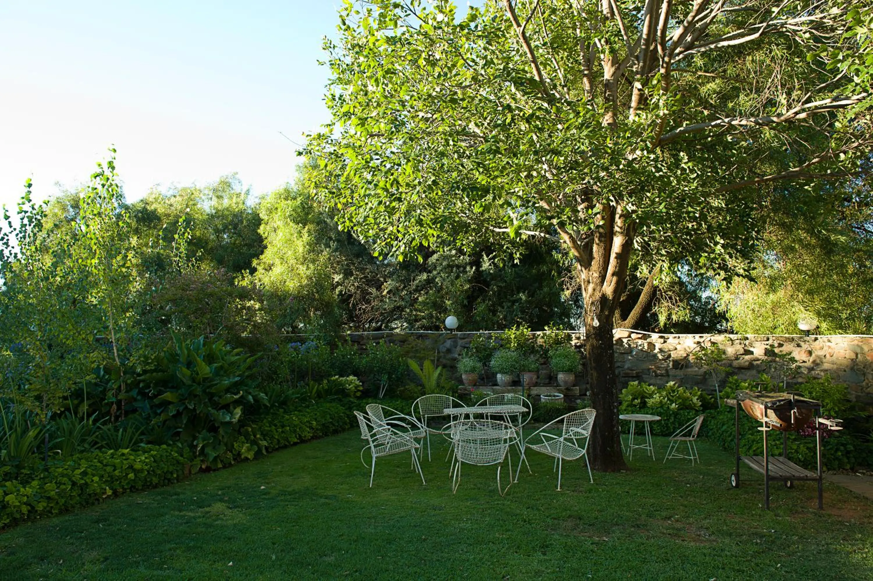 BBQ facilities in A Little Guesthouse