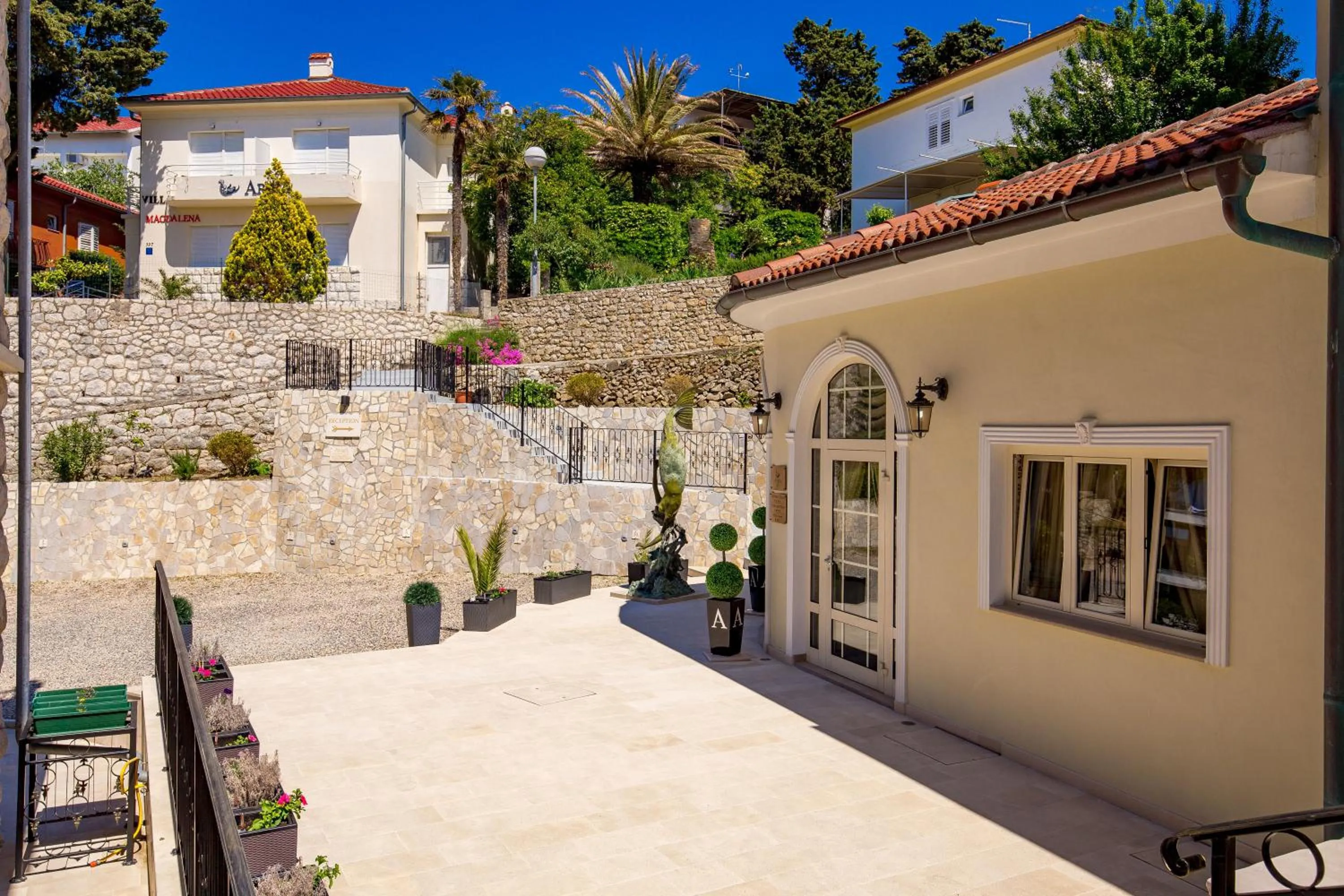 Lobby or reception in Villas Arbia - Margita Deluxe Beach Hotel