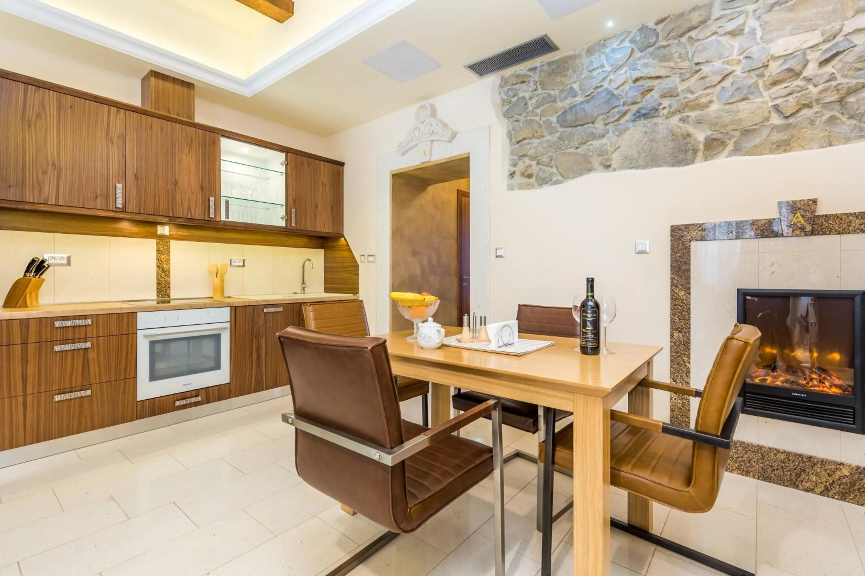 Kitchen or kitchenette in Villas Arbia - Margita Deluxe Beach Hotel