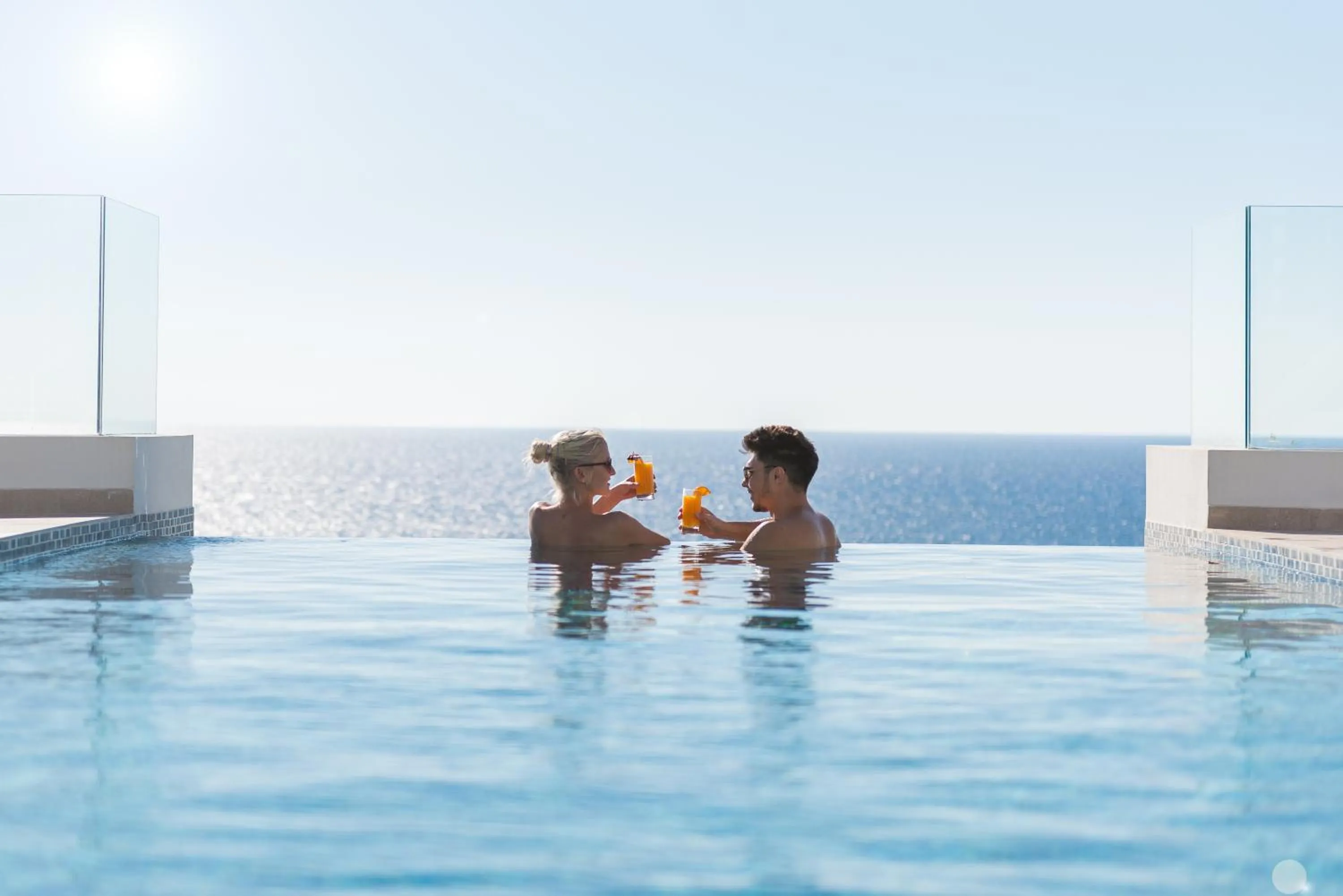 Day in Cap St Georges Villas