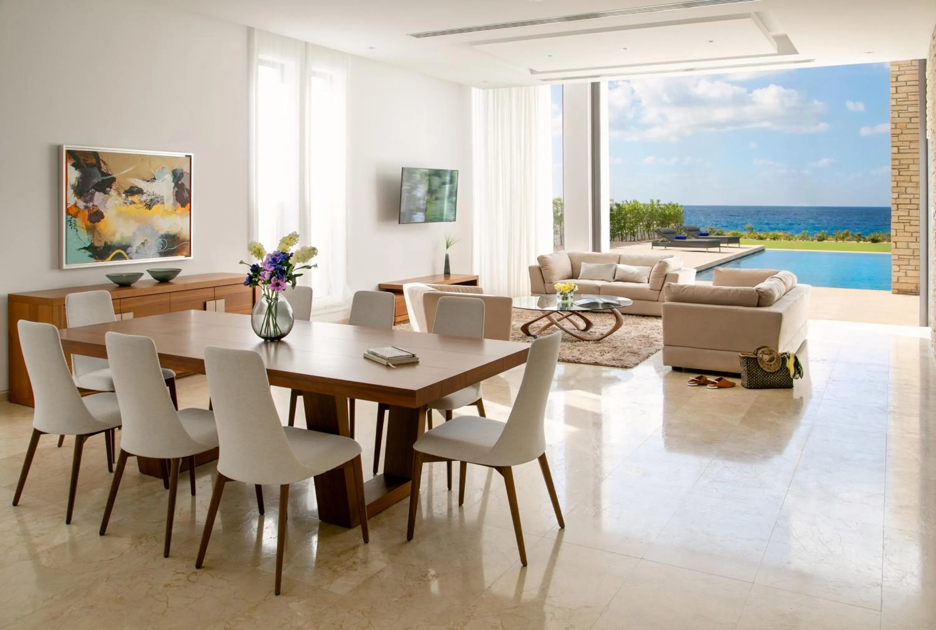 Natural landscape in Cap St Georges Villas