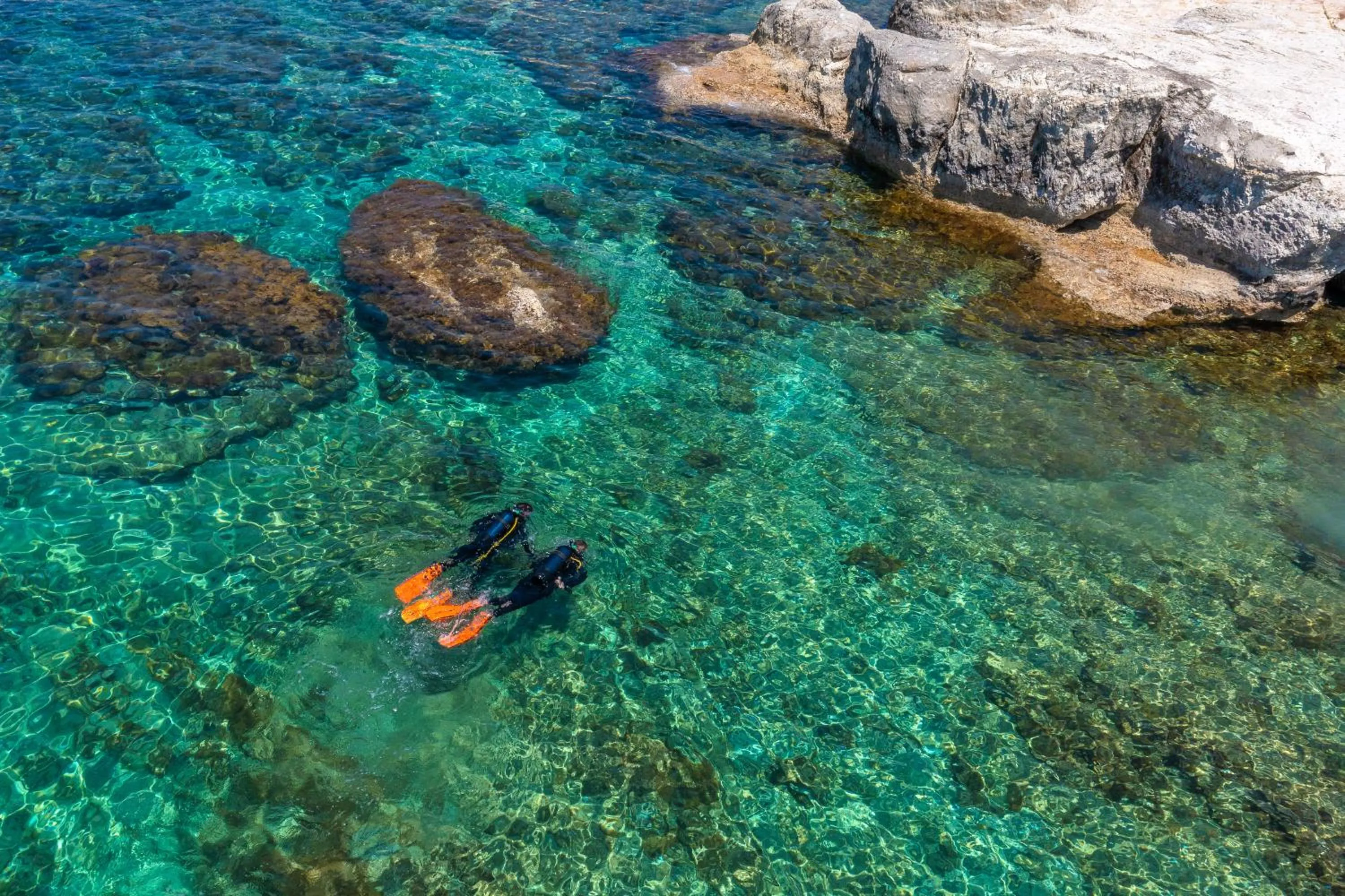 Day in Cap St Georges Villas