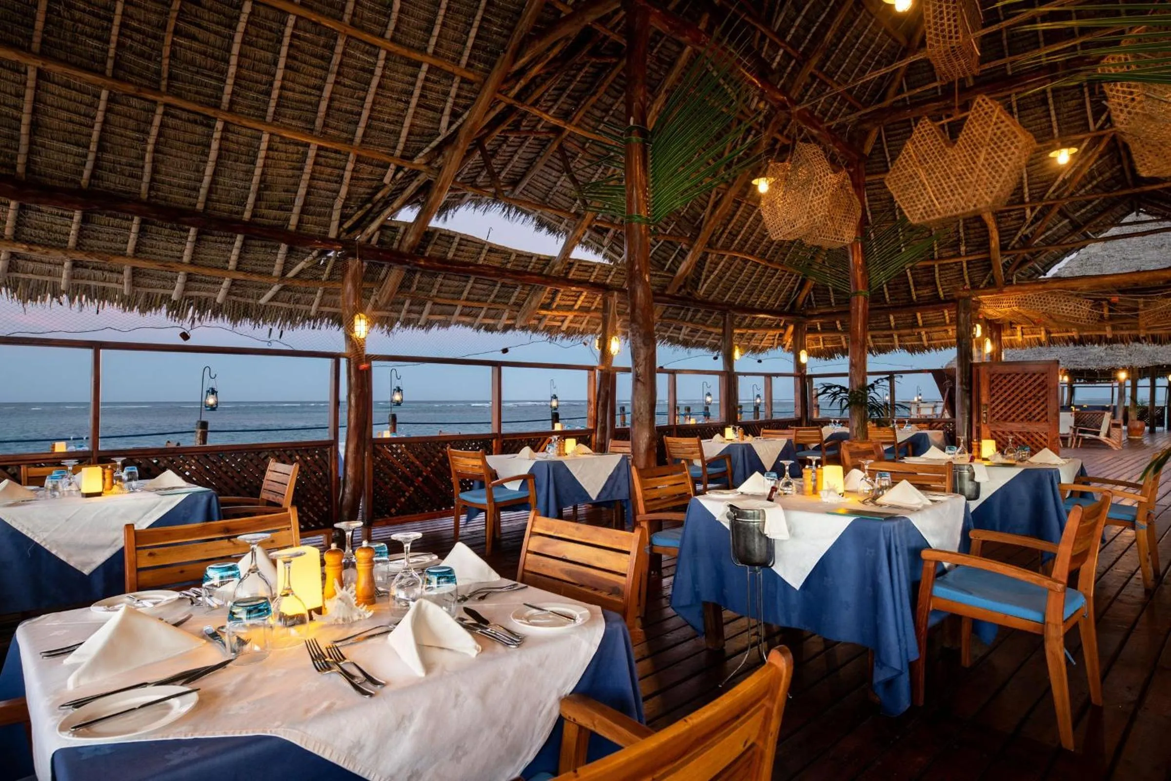 Restaurant/places to eat in Hotel Club Dongwe